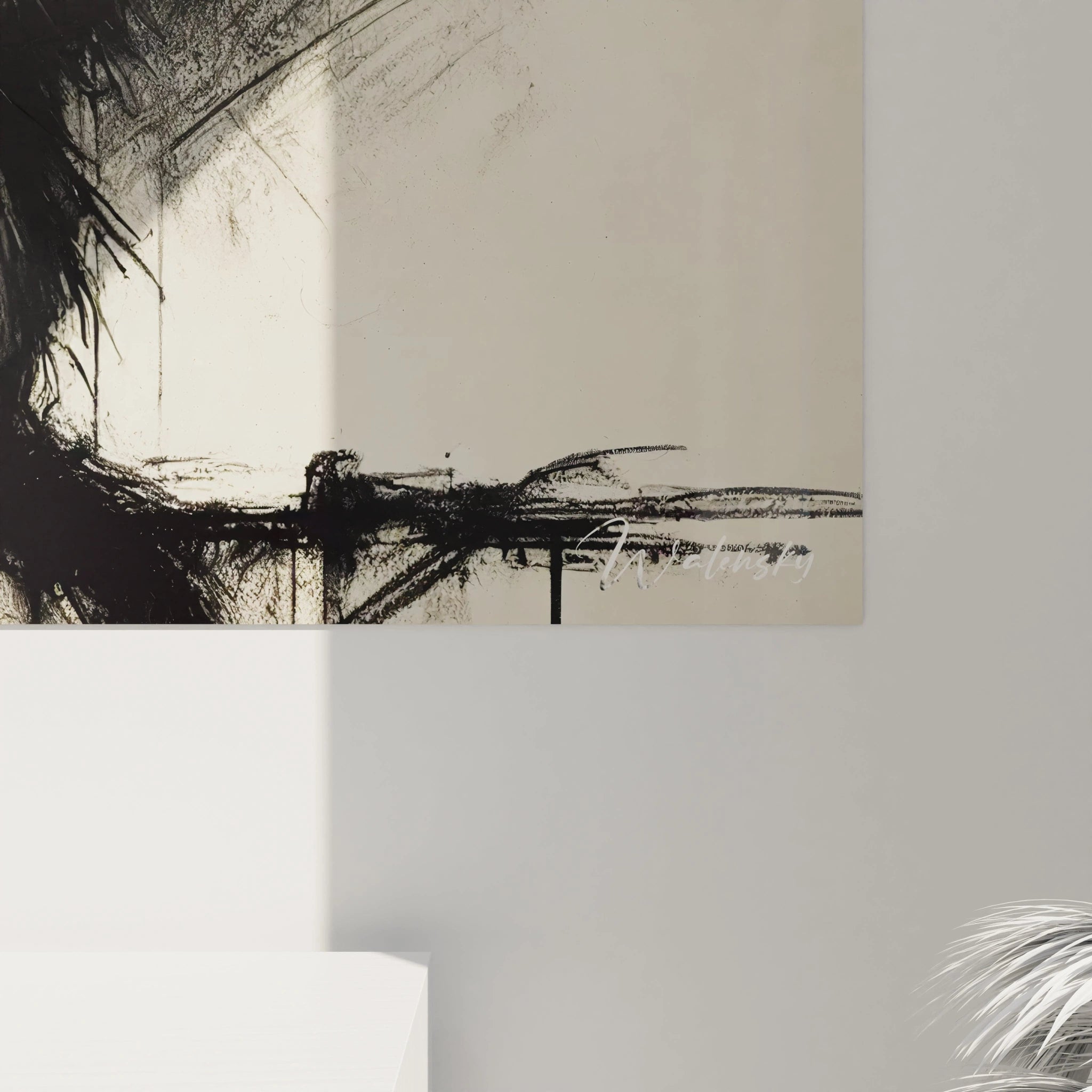 Une vue de près du tableau singe montre les traits minutieux de son visage expressif. Cette perspective met en avant la profondeur psychologique de l'œuvre, captivant le spectateur.