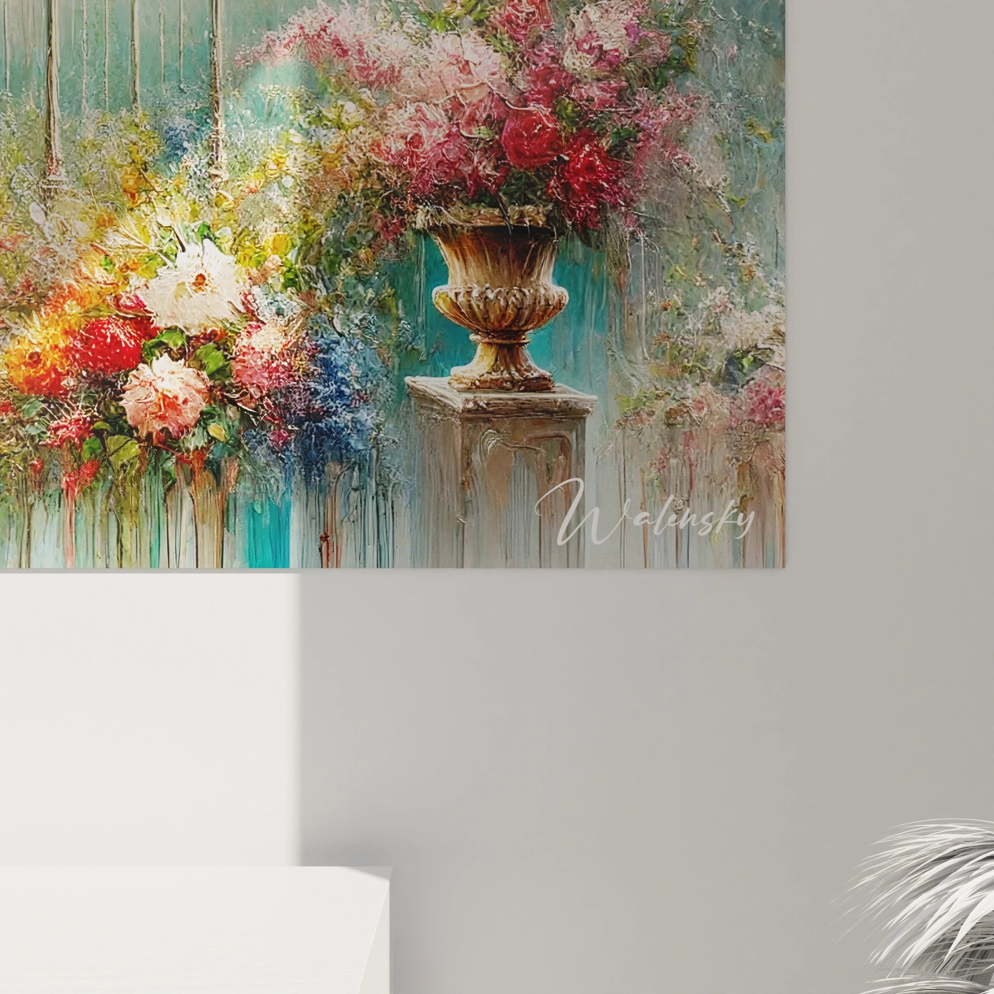 Vue de pres du Tableau Jardin, montrant des details de fleurs colorees et de fer forge. Ce tableau capture l'harmonie entre le naturel et le construit, ideal pour sublimer tout interieur.