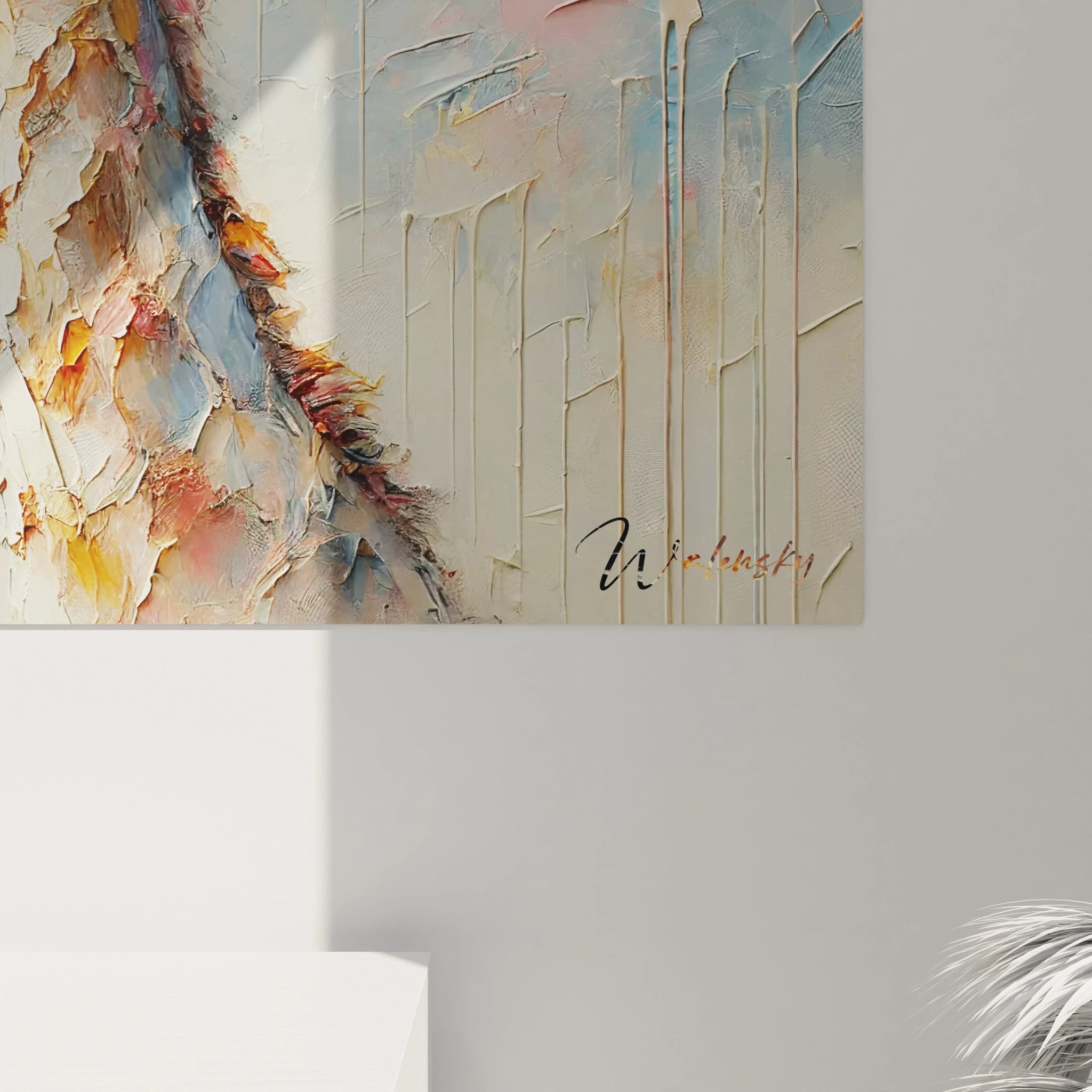 La vue rapprochée de ce tableau girafe révèle des détails minutieux et une palette de couleurs harmonieuse. Idéal pour les amateurs d'art recherchant une œuvre alliant réalisme animalier et abstraction moderne.