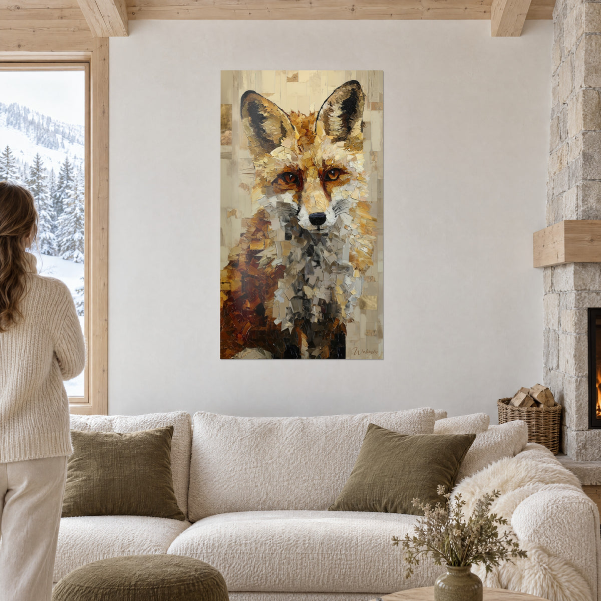 Tableau renard roux aux oreilles cernées de noir, fond beige en mosaïque, au-dessus d'un canapé dans un salon lumineux