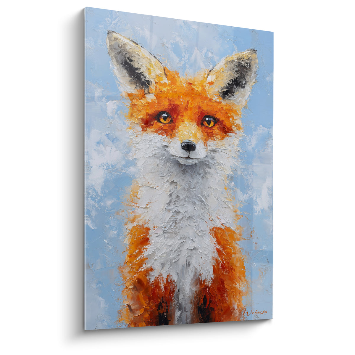 Renard roux aux yeux dorés, pelage orange et blanc crème texturé sur fond bleu pastel