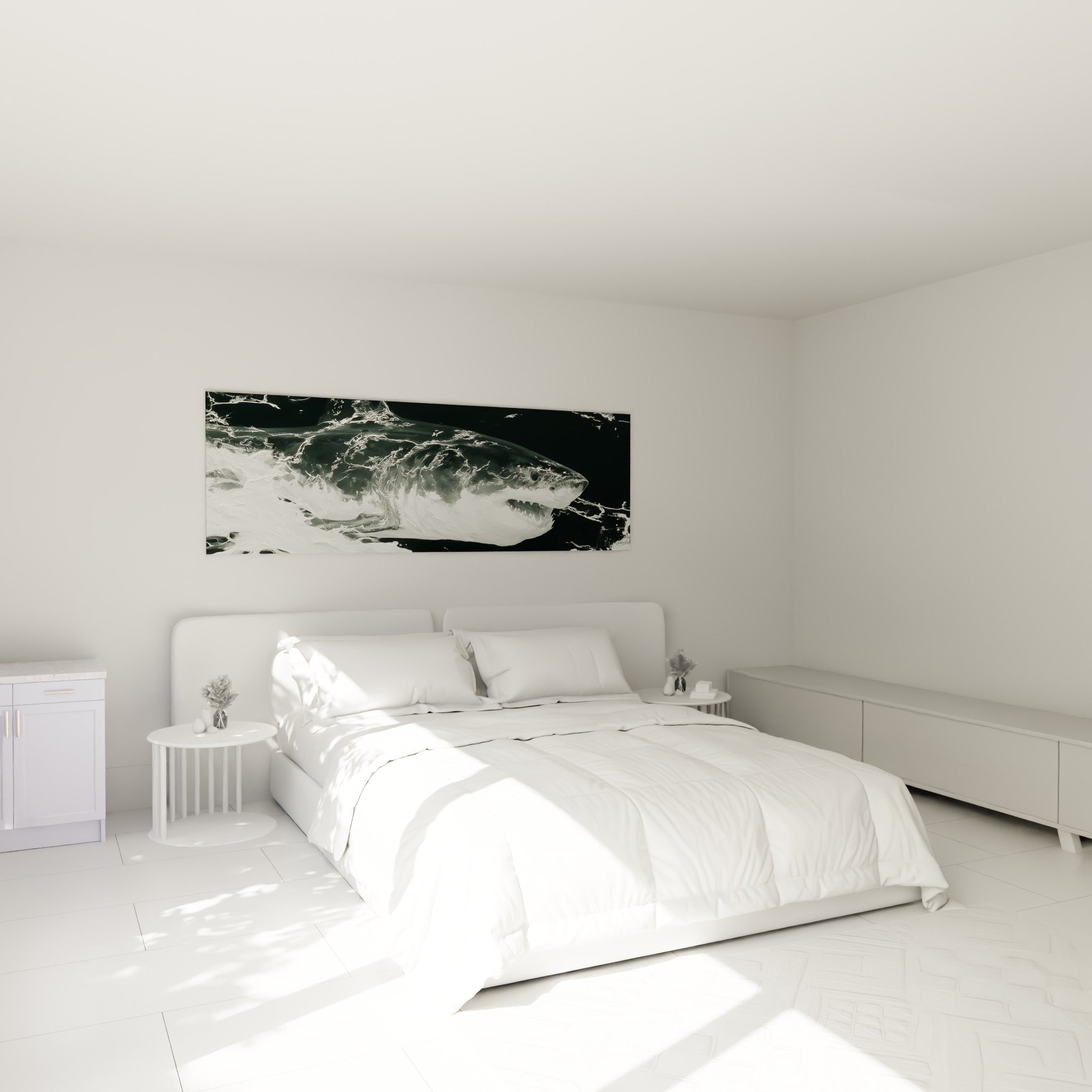 Mâchoire entrouverte, corps anthracite et blanc du requin, au-dessus d'un lit dans une chambre claire