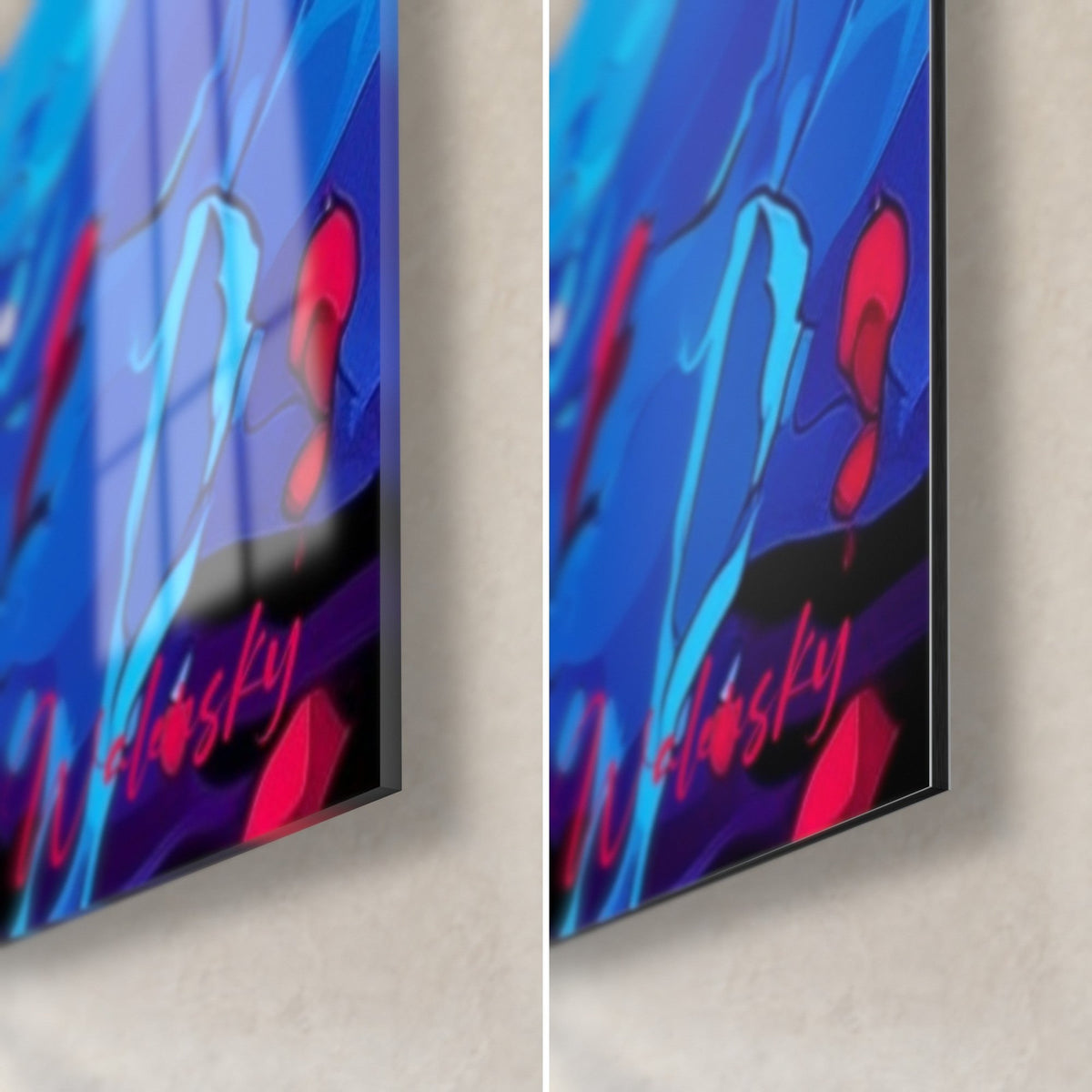 Schilderij blauwe haai in elektrisch blauw en framboosroze, rechtsonder in het hoekje, glanzend glas links, mat Dibond rechts, 3 mm dik