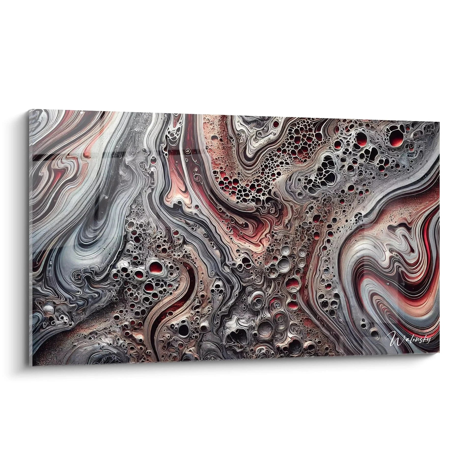 Vue en biais du tableau style epoxy avec des lignes sinueuses rouges et grises qui se mêlent, créant une texture vibrante. Une œuvre qui évoque la chaleur de la lave et l'immensité de la nature.