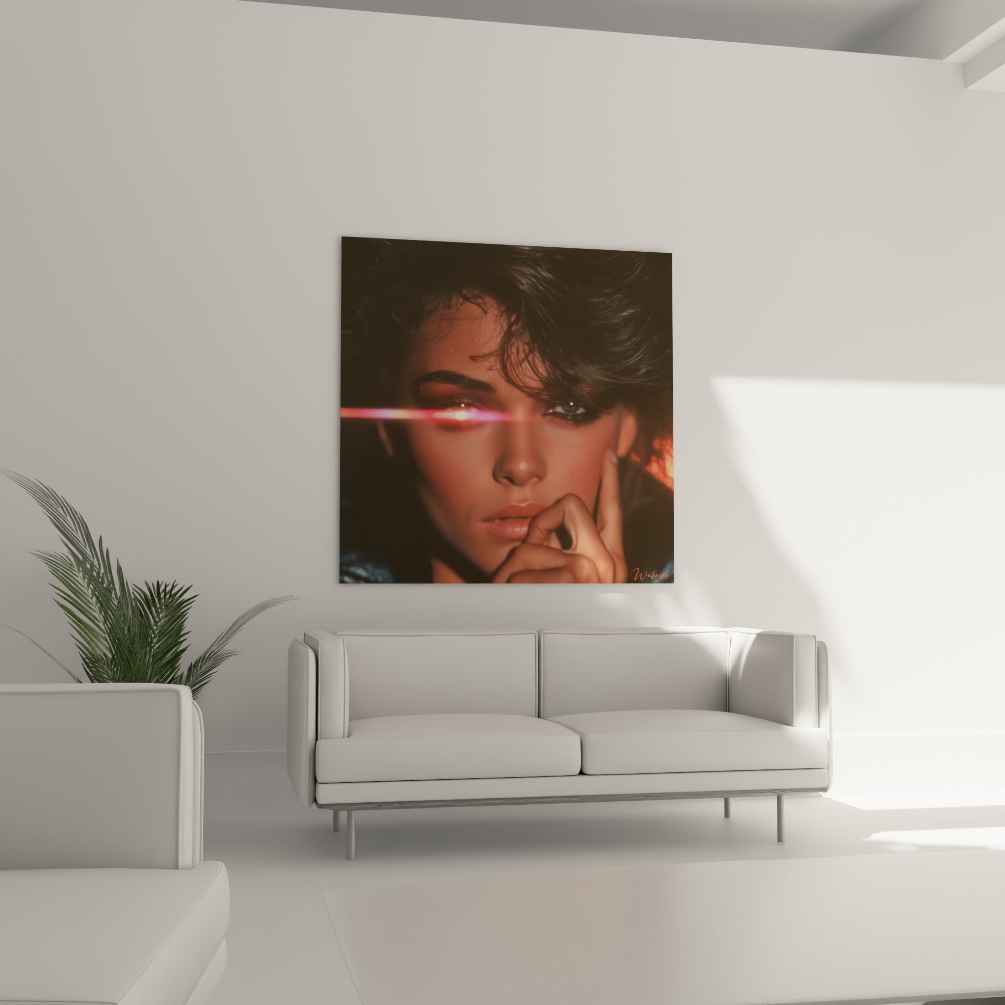 Regard perçant traversé d'un rayon rose et doré sur fond anthracite, au-dessus d'un canapé dans un salon lumineux