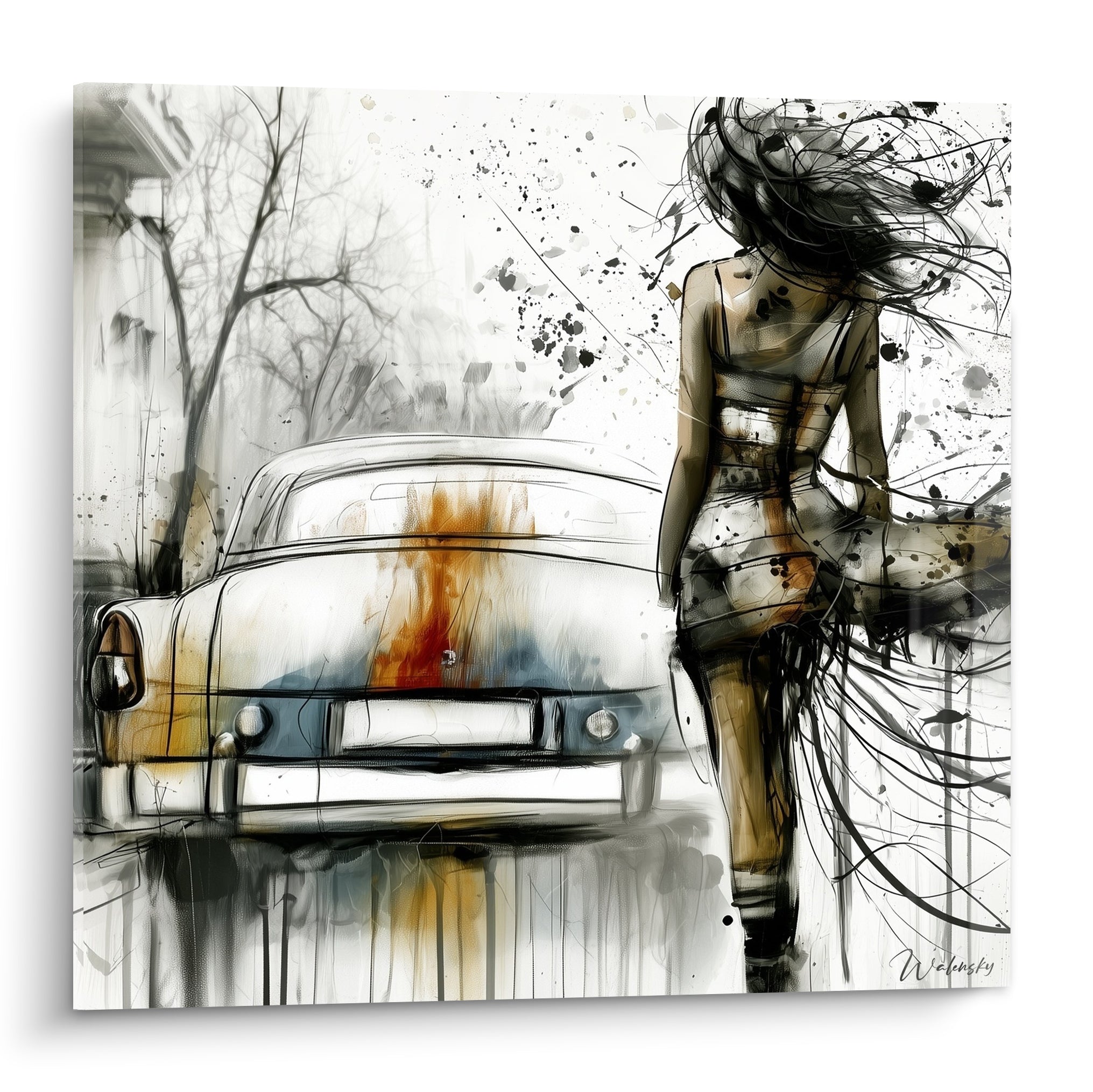 Voiture ancienne anthracite et ocre esquissée près d'une silhouette aux cheveux noirs déployés