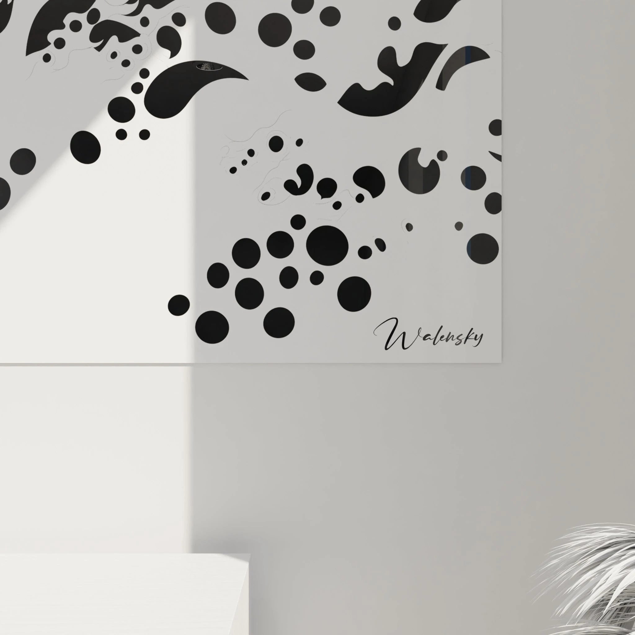 Tableau tacheté noir et blanc de la marque Walensky avec un design moderne et artistique