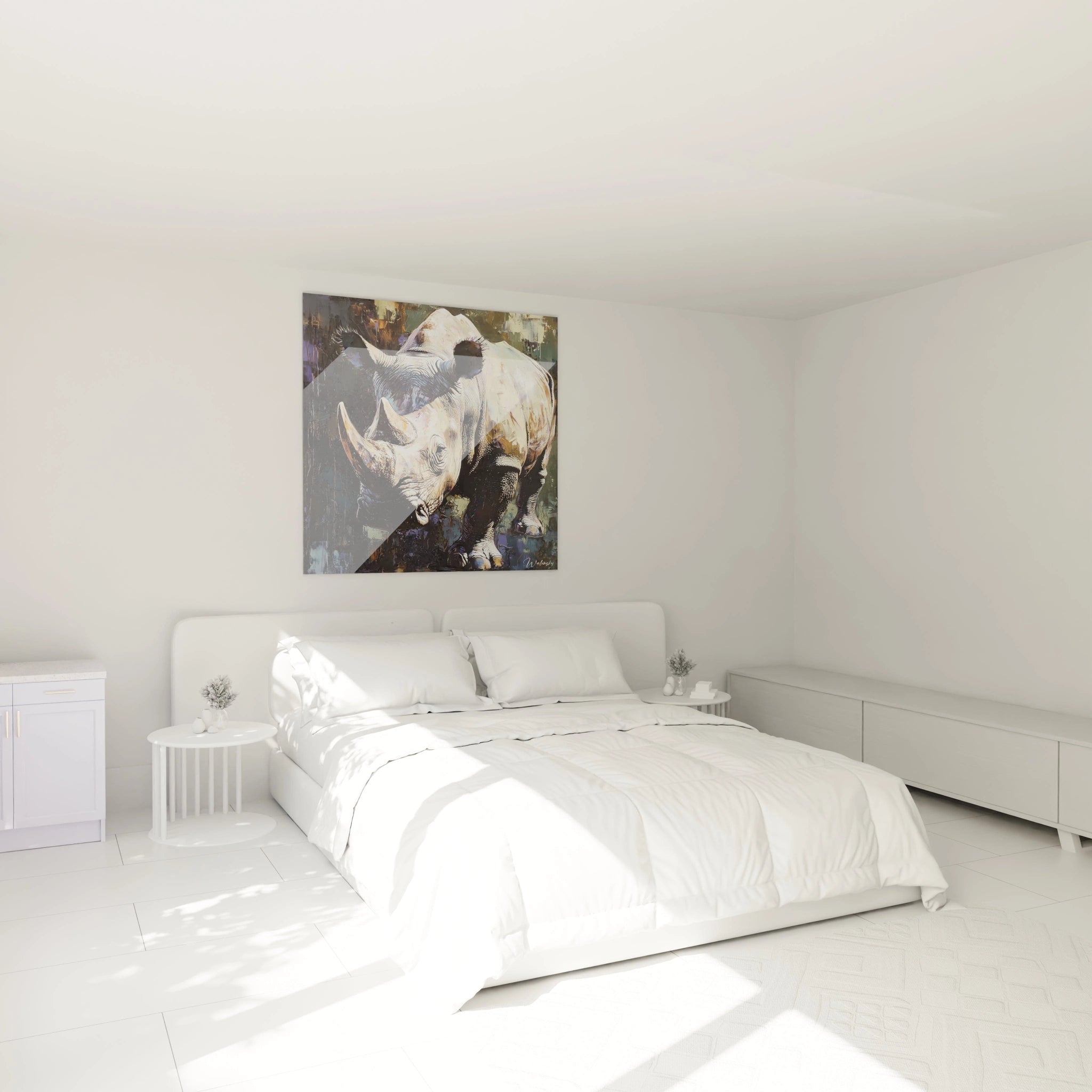 Tableau rhinocéros Walensky accroché au-dessus d'un lit moderne dans une chambre minimaliste blanche