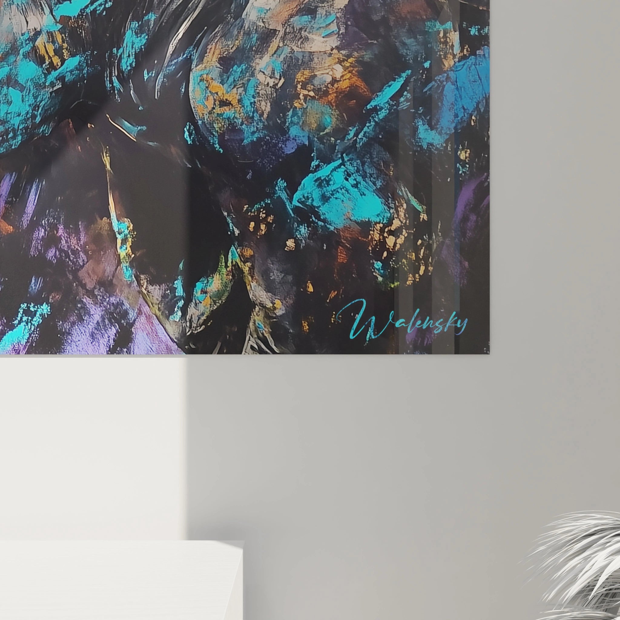 Tableau rhinocéros coloré de Walensky avec éclats de bleu et orange sur fond noir