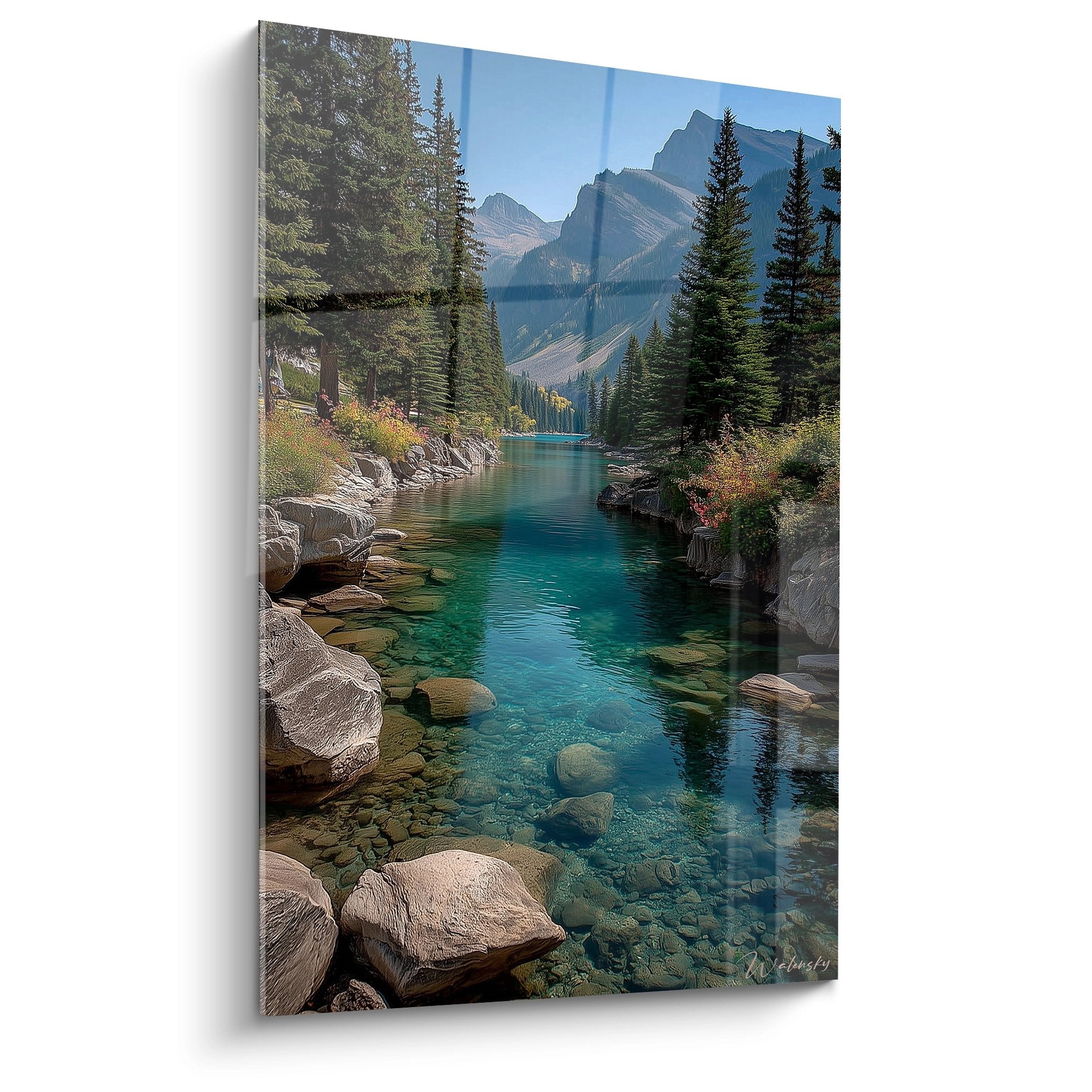 Tableau mural rivière de montagne aux eaux cristallines turquoise avec rochers et forêt de conifères