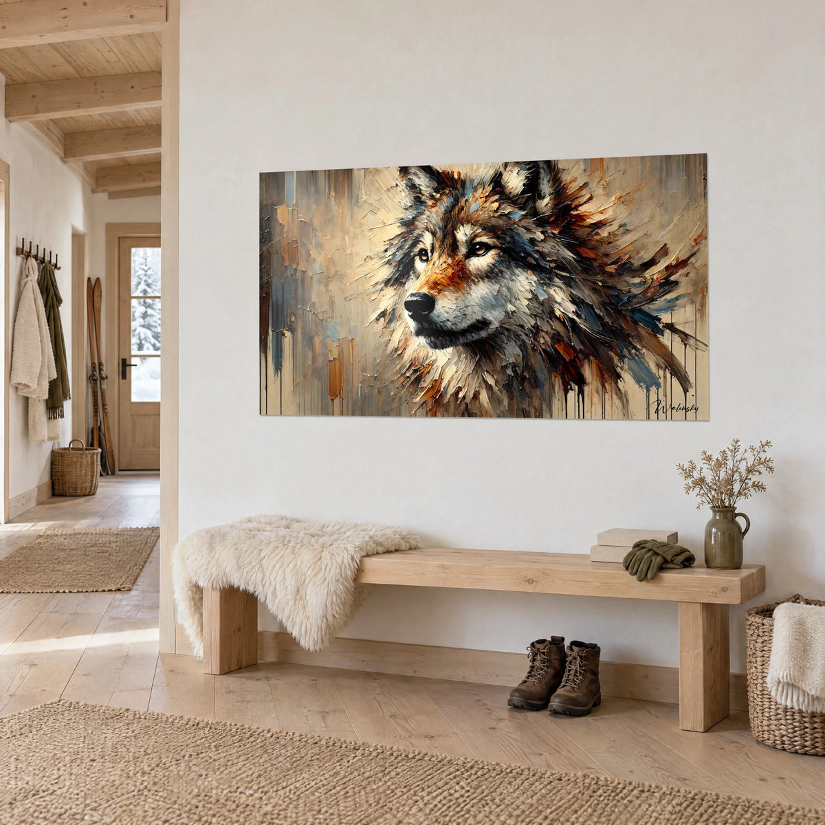 Cuadro felino salvaje con mirada ámbar y hocico negro, fondo beige veteado de goteos marrones, en una pared blanca de entrada de chalet