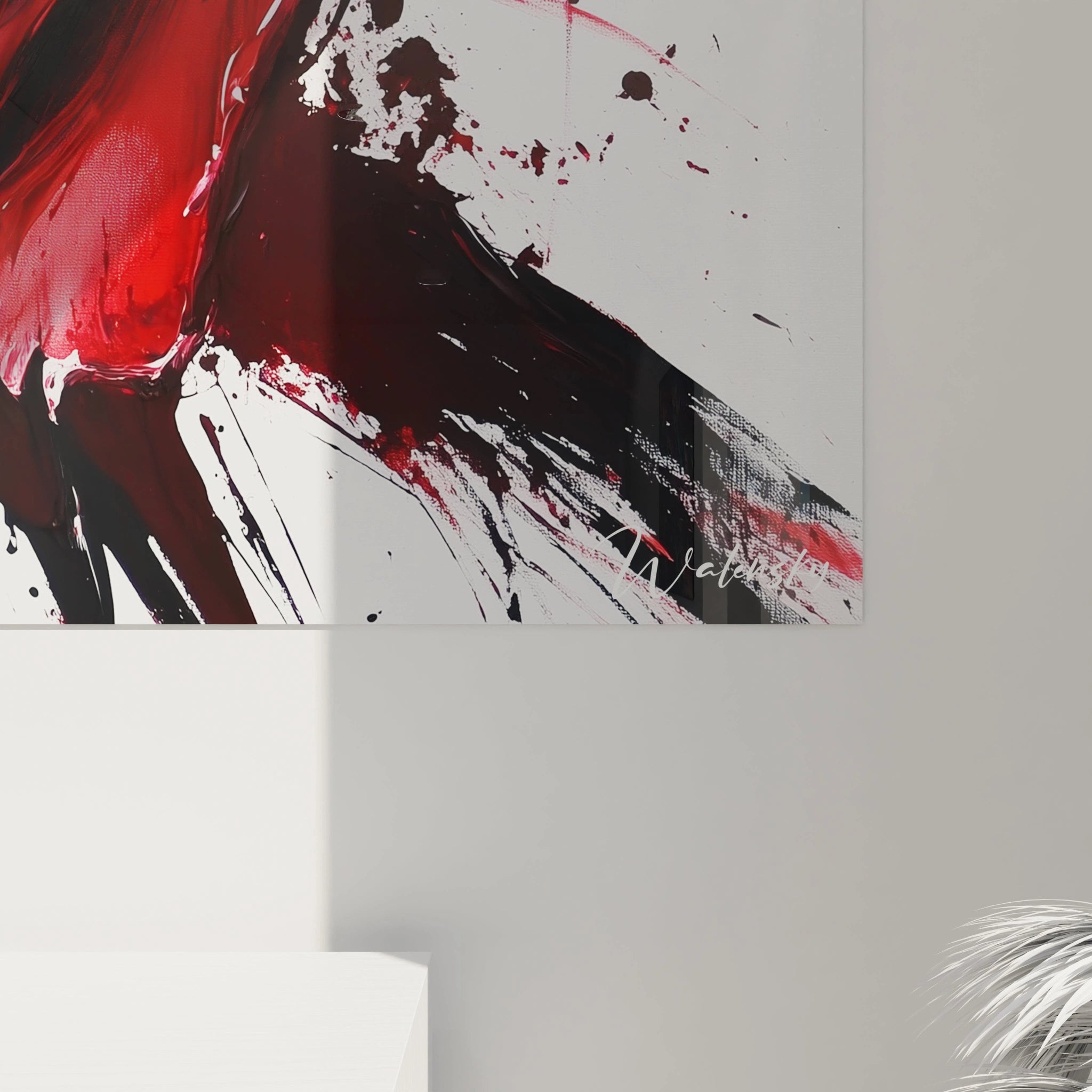 Un tableau rose nature composĂ© dâune rose centrale en rouge et noir, entourĂ©e de taches et de lignes Ă©clatĂ©es, avec un effet de matiĂšre visible sur un arriĂšre-plan clair et minimaliste.