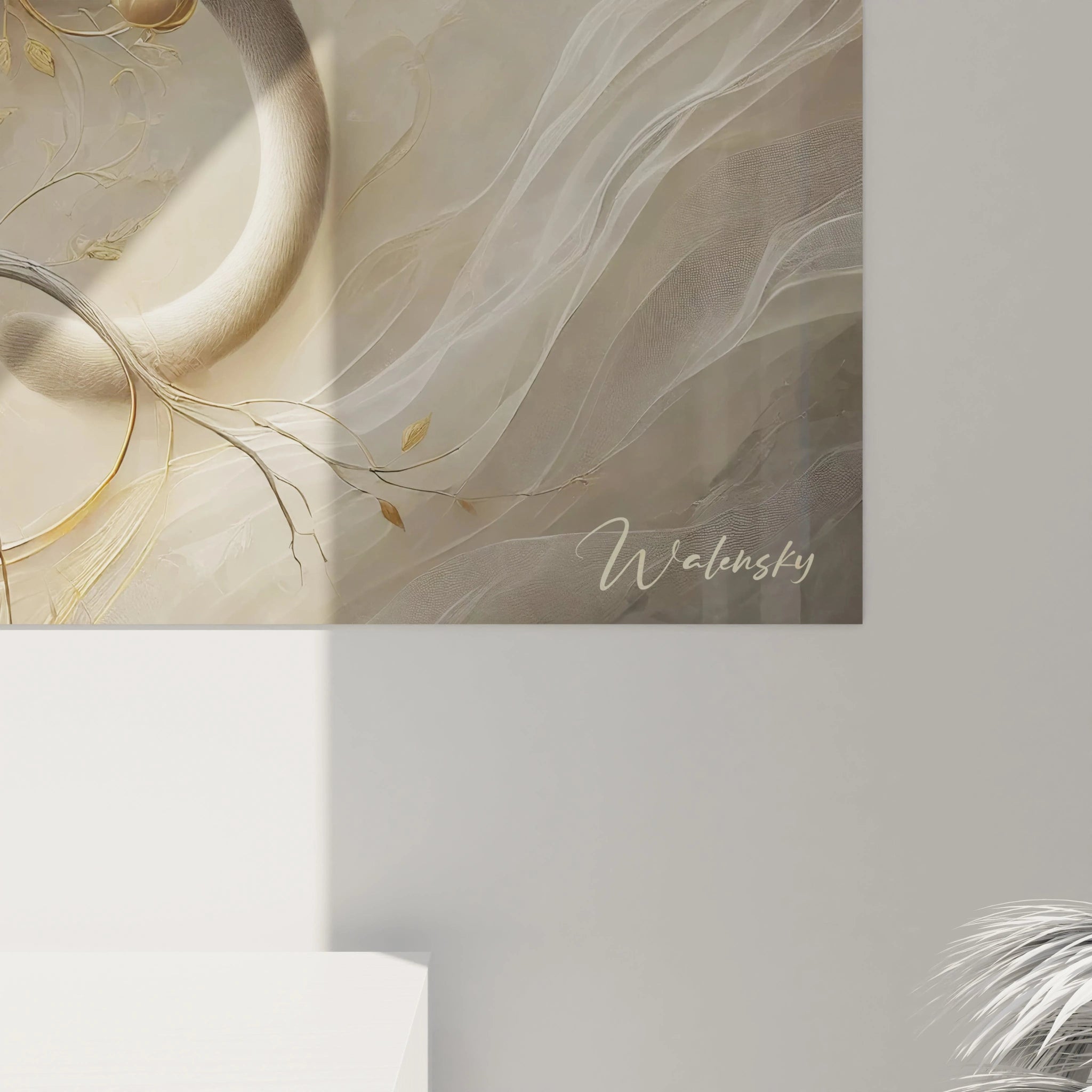 Gros plan du tableau puma : les details realistes et les lignes dorees subliment ce felin majestueux, capturant un moment suspendu, ou l'animal et la nature se rencontrent en parfaite symbiose.