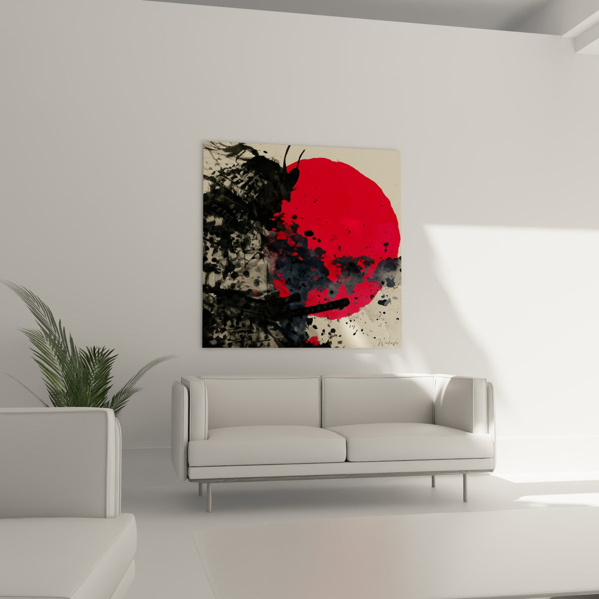 Cercle écarlate déchiré de touches anthracite du tableau Samouraï au-dessus d'un canapé dans un salon lumineux