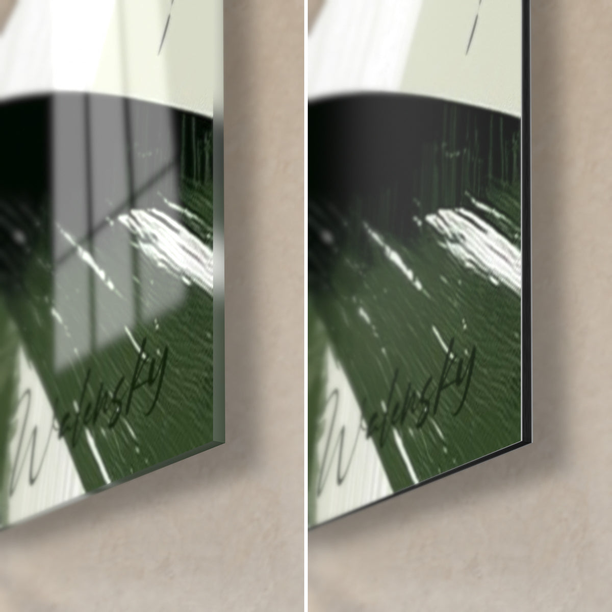 Tableau combattant en armure vert kaki, coin bas droit : verre acrylique brillant reflétant la lumière, alu Dibond noir mat