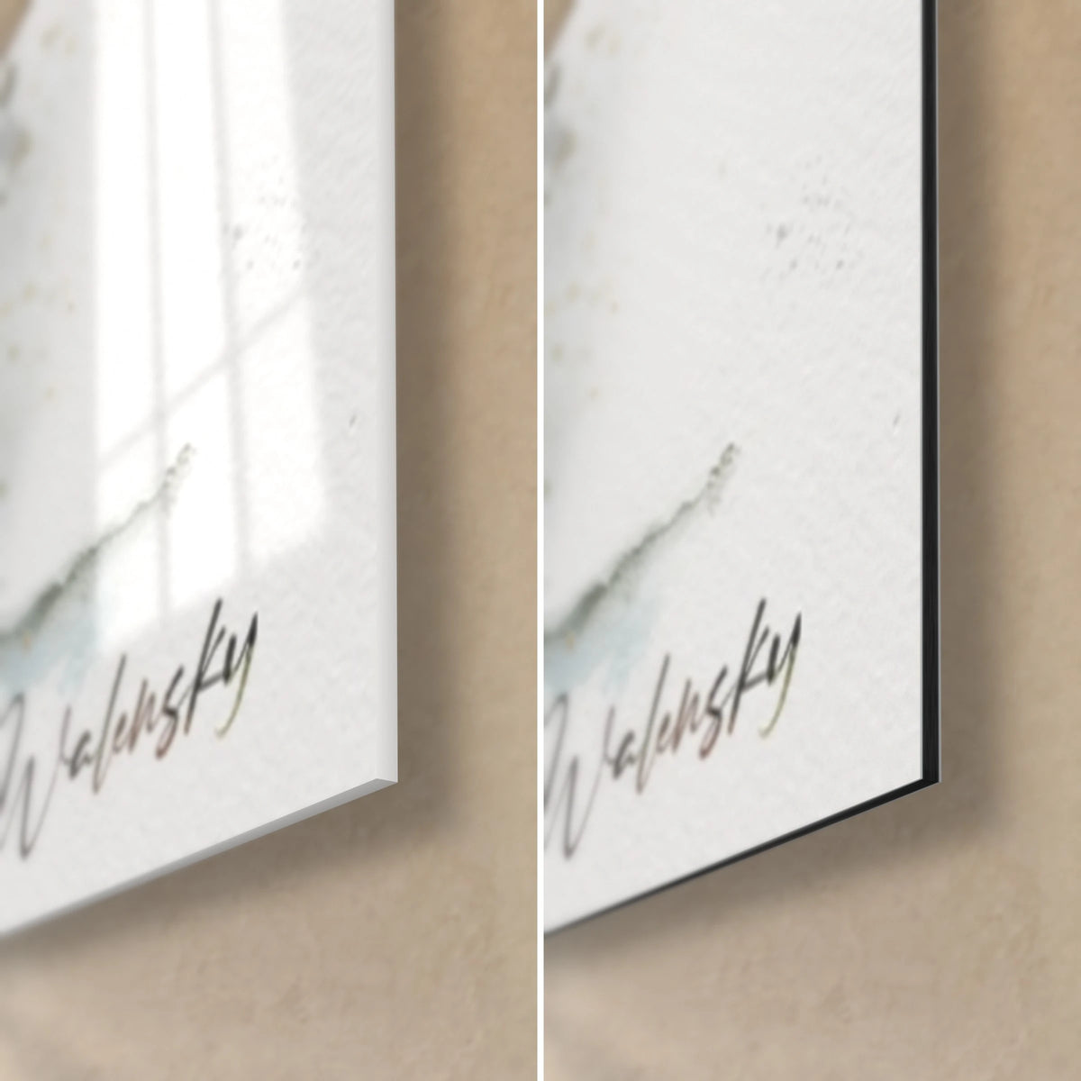 Schilderij kerstboom, handtekening Walensky, rechtsonder: glanzend acrylglas links, mat zwart Dibond-aluminium rechts