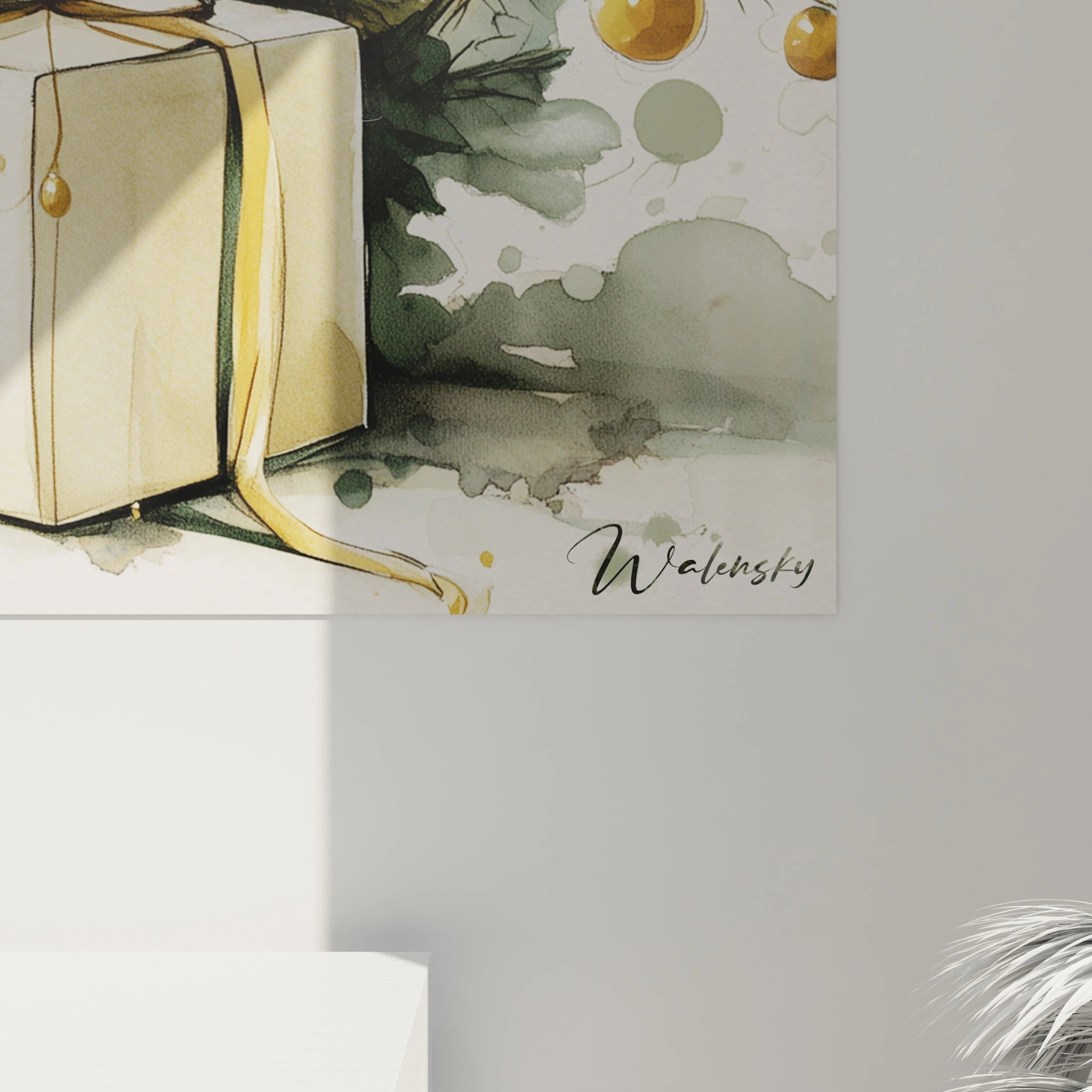 Tableau sapin de Noël or avec un cadeau entouré d'un ruban doré et un fond doux