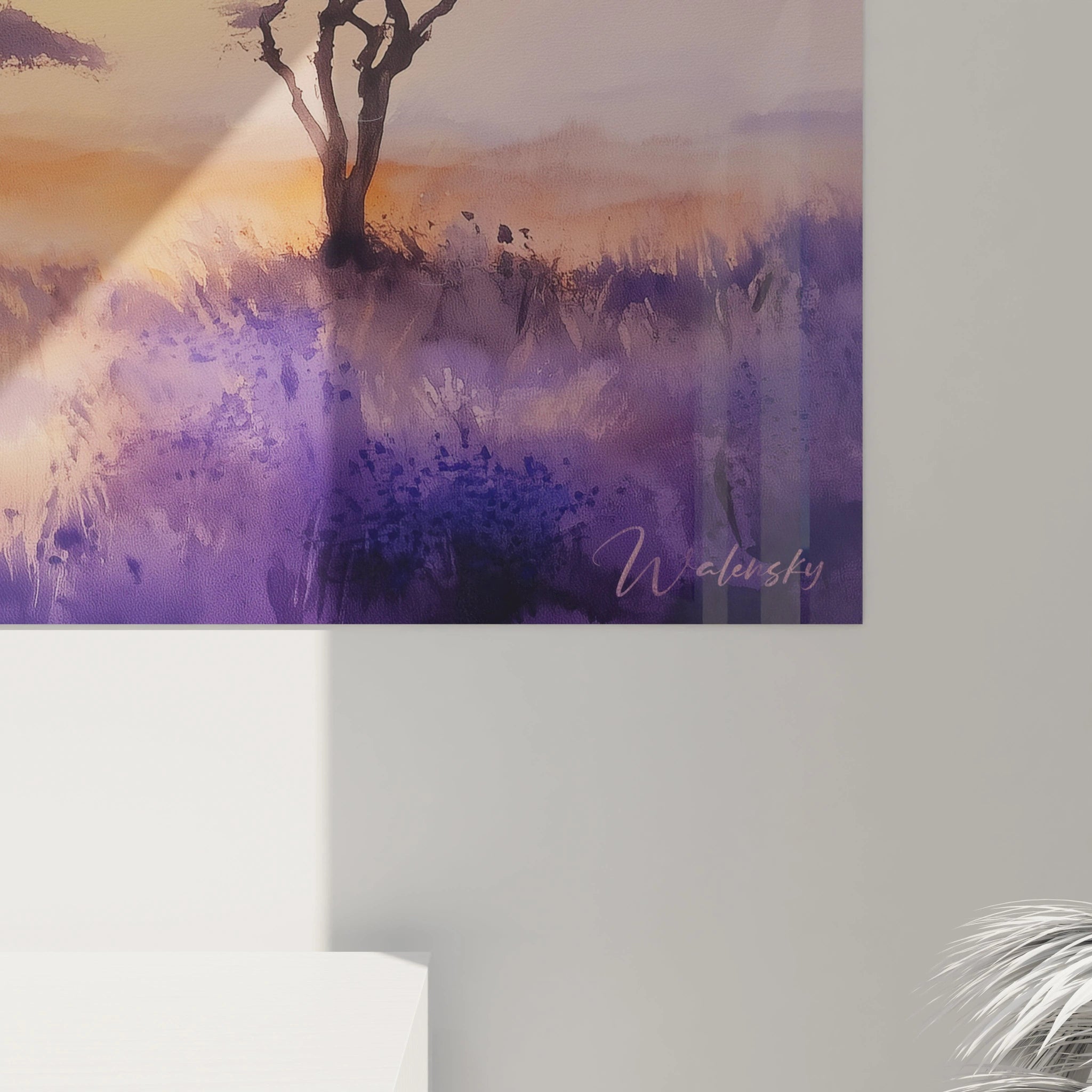 Tableau africain mural Walensky représentant un paysage avec arbre et fleurs violettes au coucher du soleil