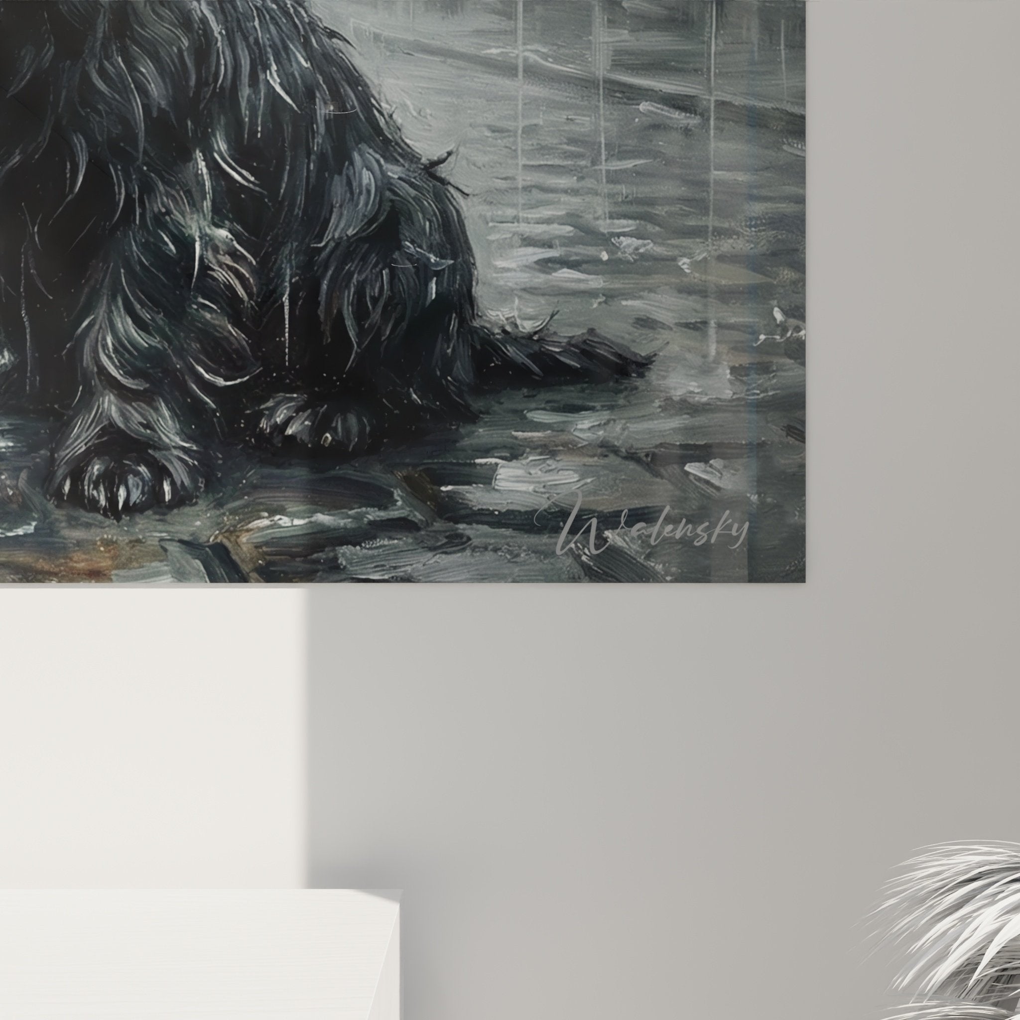 Vue d'ensemble du tableau Scottish Terrier dans salon contemporain avec canapé gris