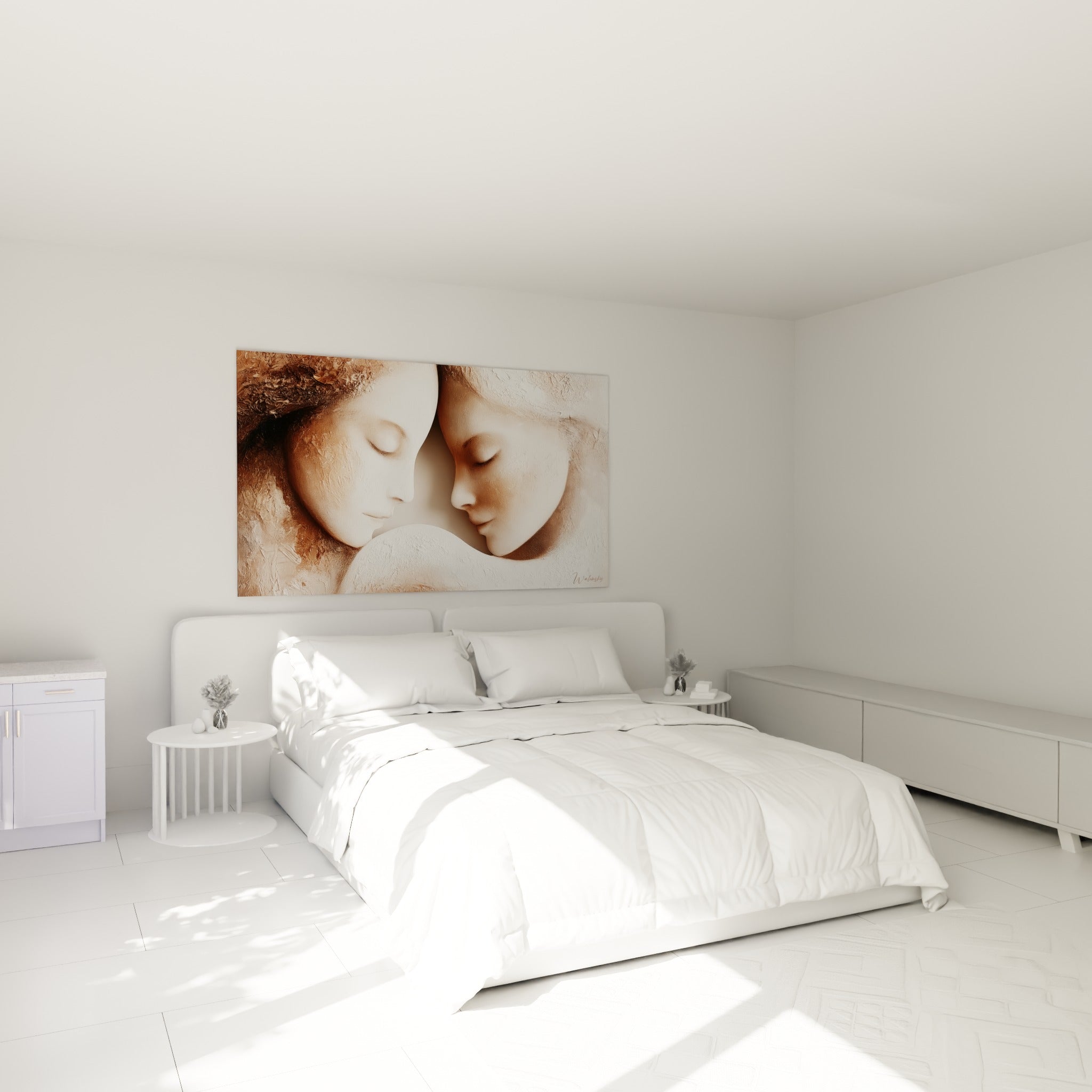 Visages enlacés en tons beige et ocre du Sensuel abstrait, au-dessus d'un lit dans une chambre claire