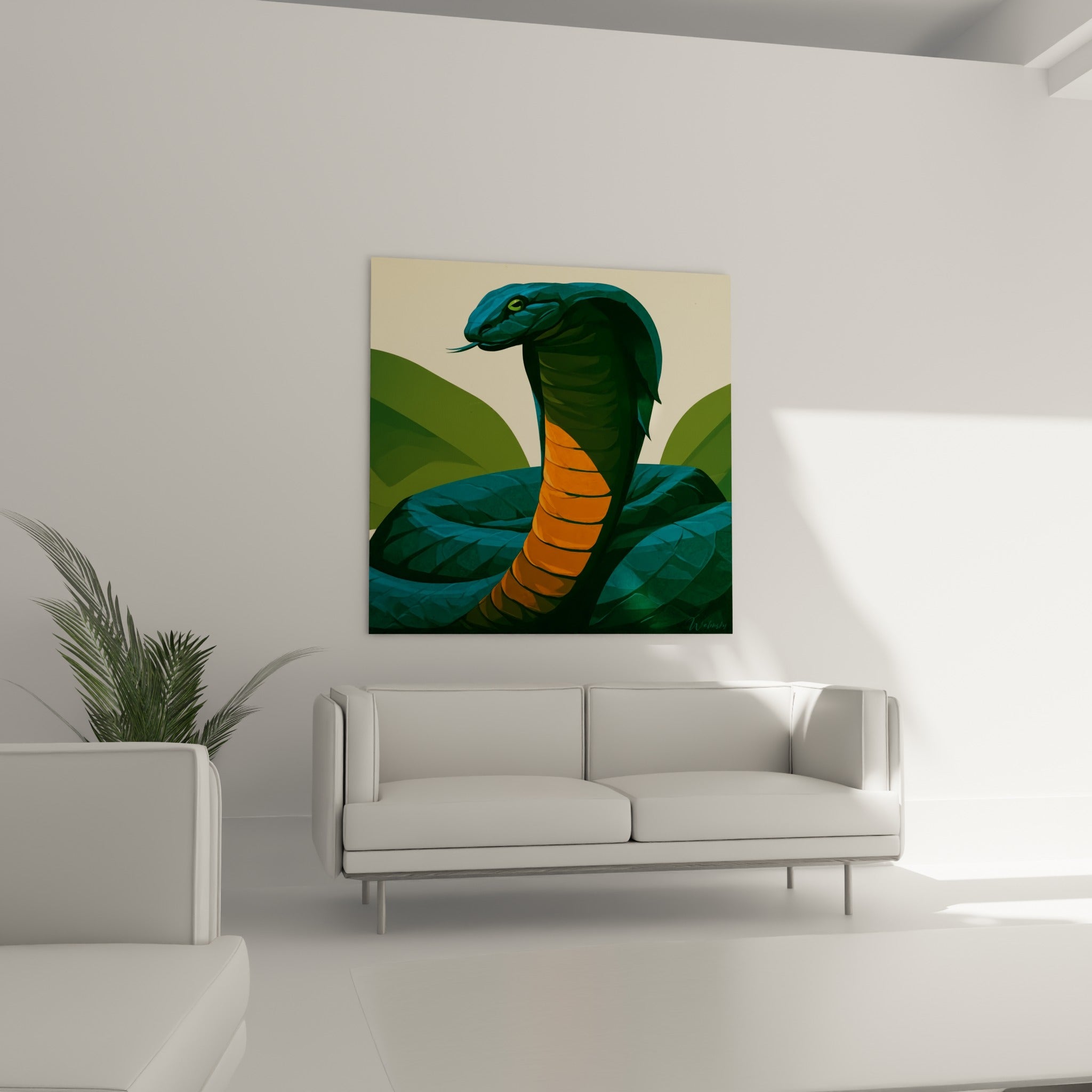 Reptile stylisé bleu pétrole et orange enroulé, accroché au-dessus d'un canapé dans un salon lumineux