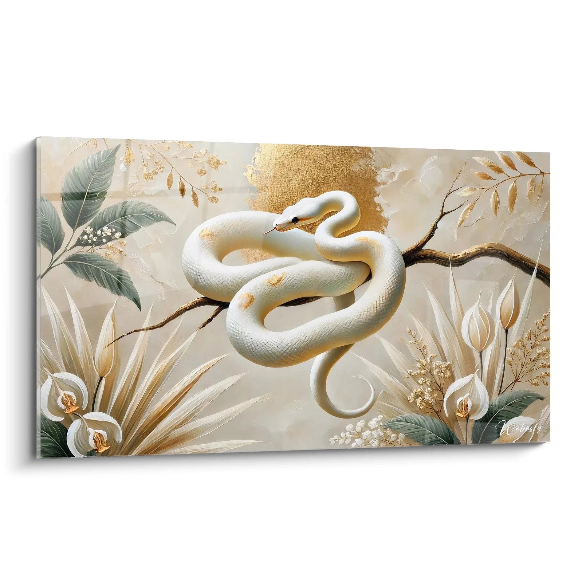 tableau serpent blanc enroule sur une branche aux nuances dorees, capture ici sous un angle raffine. Ideal pour un interieur moderne, ce tableau offre elegance et serenite a votre decor.