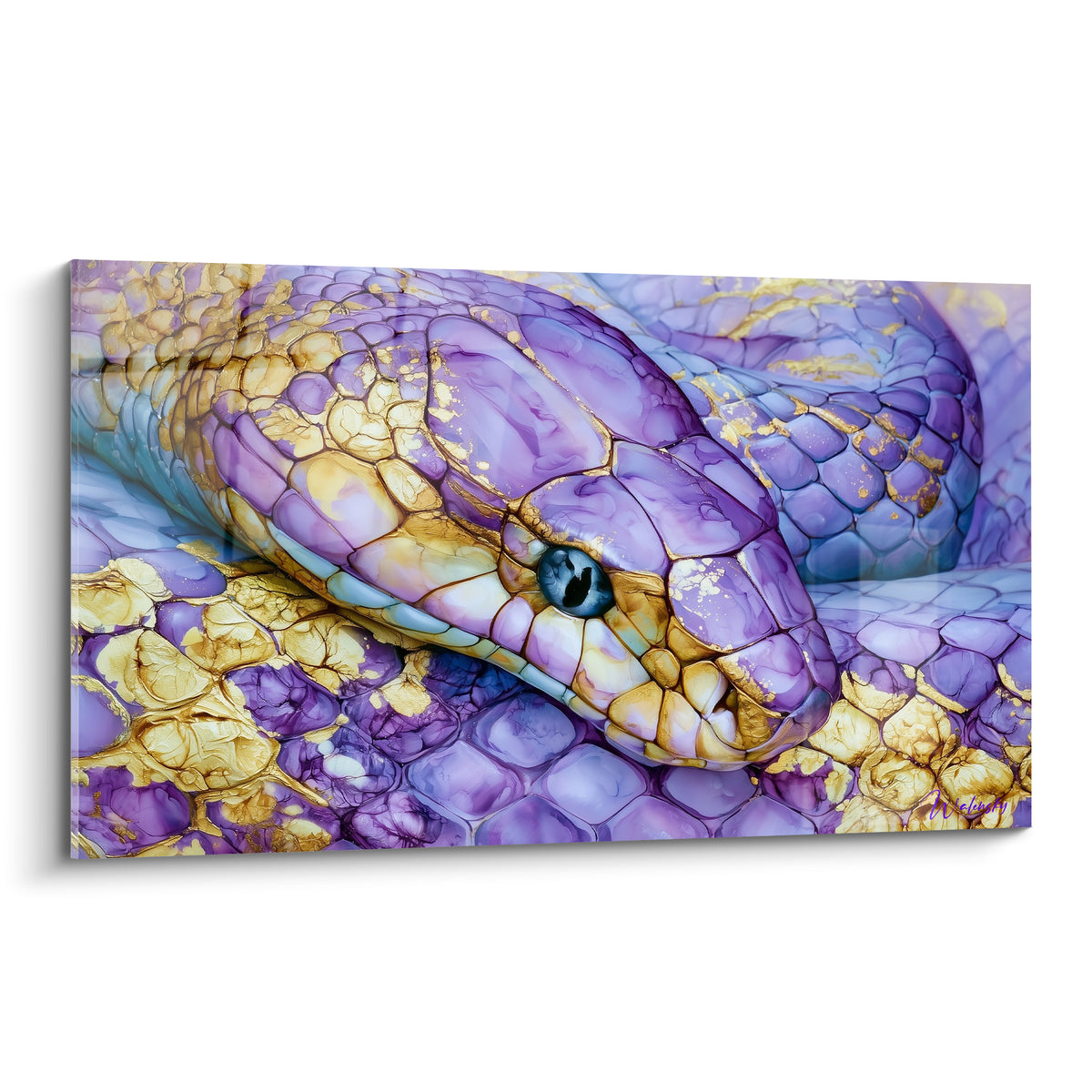 Serpent violet et doré aux écailles marbrées, œil turquoise perçant, texture minérale fluide