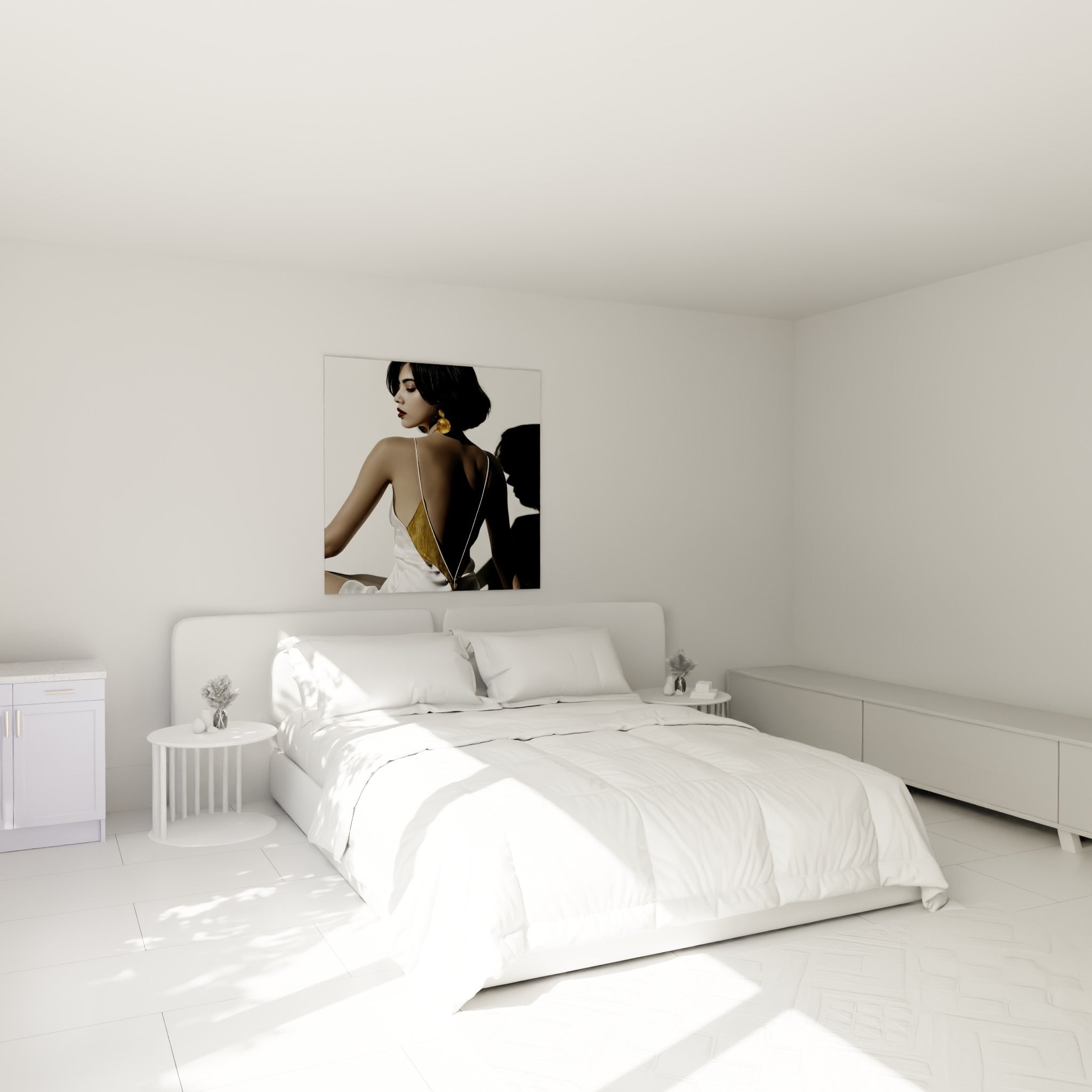 Dos nu sublimé par un drapé blanc et or, tableau sexy accroché au-dessus d'un lit dans une chambre claire