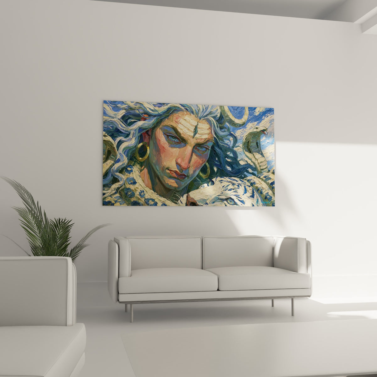Portrait de Shiva entouré de cobras bleu pastel et fourrure blanche, au-dessus d'un canapé dans un salon lumineux