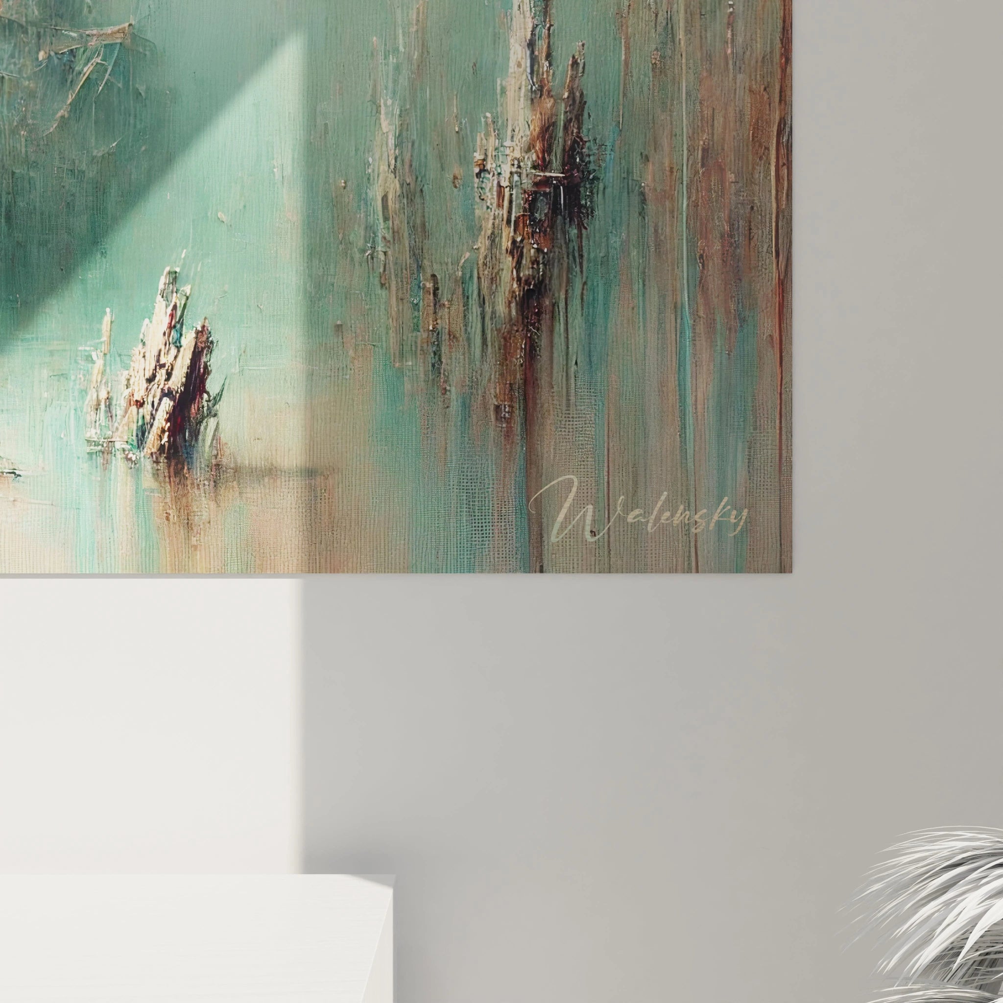 Gros plan sur les détails texturés de l'épave, mettant en valeur la corrosion et les nuances de vert turquoise. Un réalisme saisissant qui évoque la force de la mer.