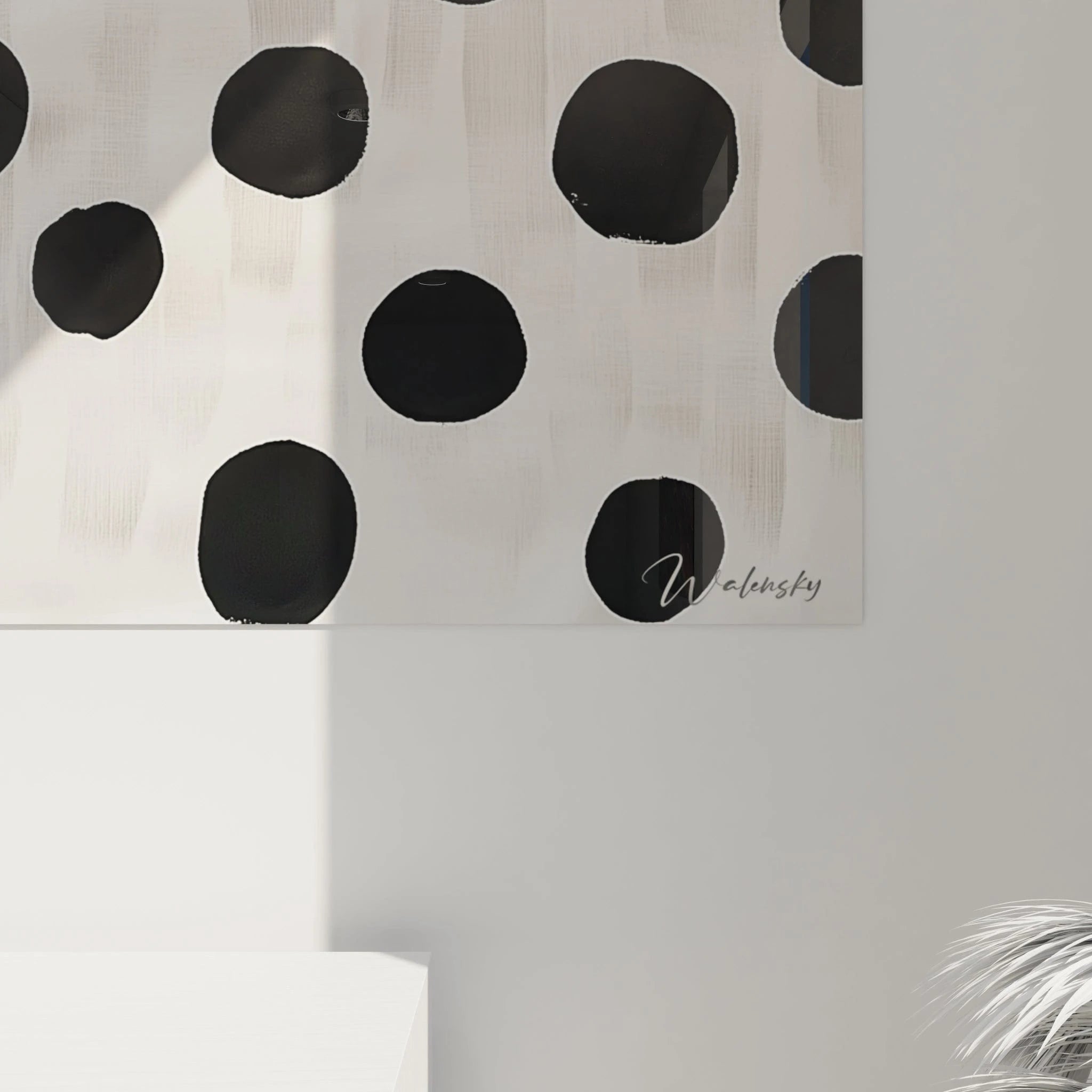 Tableau tacheté noir et blanc de la marque Walensky pour une décoration moderne