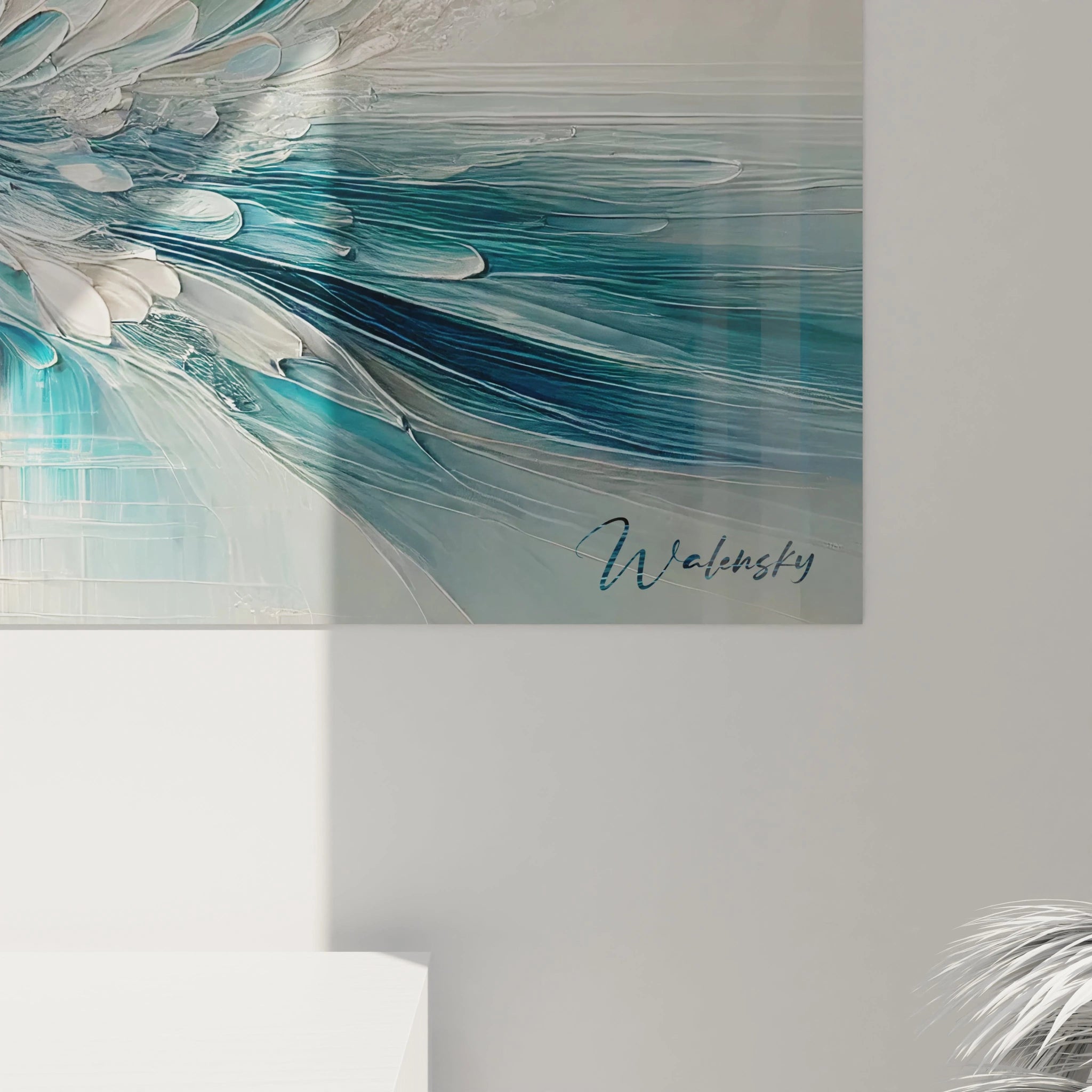 Vue de près, la finesse des détails de ce tableau baleine souligne la beauté de l'océan. Les courbes délicates et la palette de couleurs douces ajoutent une touche d'élégance à n'importe quelle pièce.