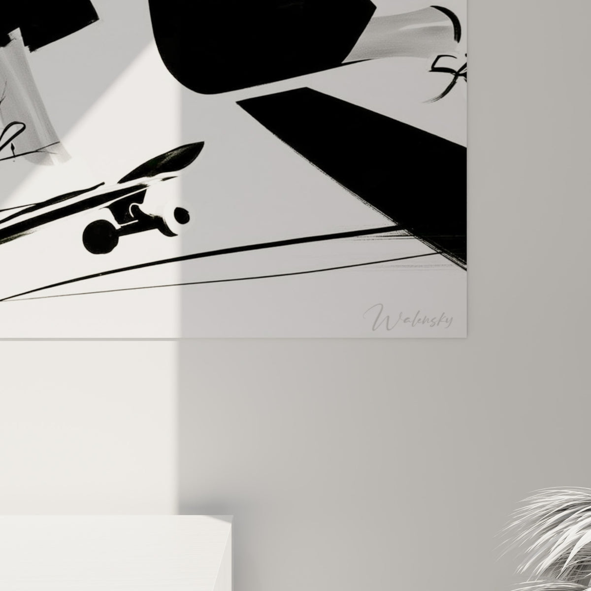 Détail du geste esquissé sur ce tableau skateboard, traits noirs francs et blanc pur sans dégradé