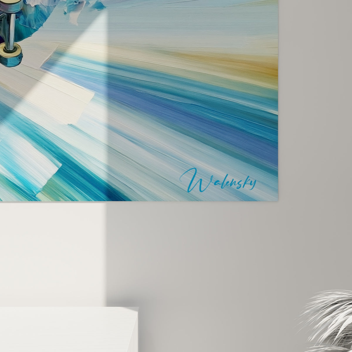 Empâtements de peinture bleu marine et doré se mêlant en gros plan sur la surface du tableau