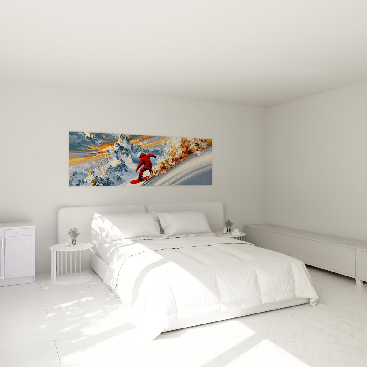 Rider vêtu de rouge sur fond de sommets gris et blancs, au-dessus d'un lit dans une chambre claire