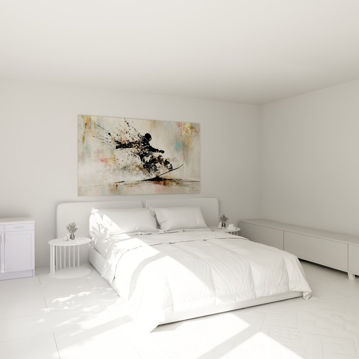 Rider casqué en silhouette noire et dorée au-dessus d'un lit dans une chambre claire