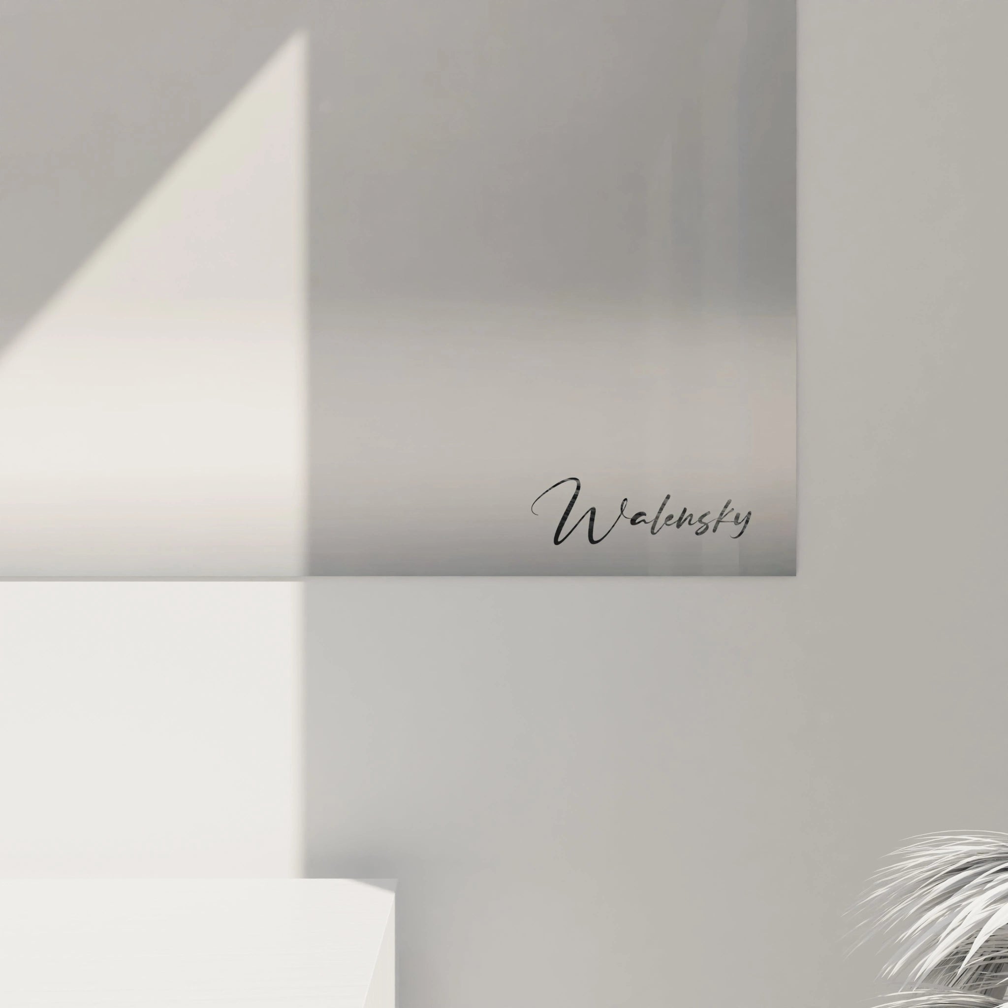 Vue de près, ce tableau koala révèle des détails réalistes du pelage, créant un effet de profondeur unique. Une pièce qui apporte une ambiance sereine à n'importe quelle pièce.