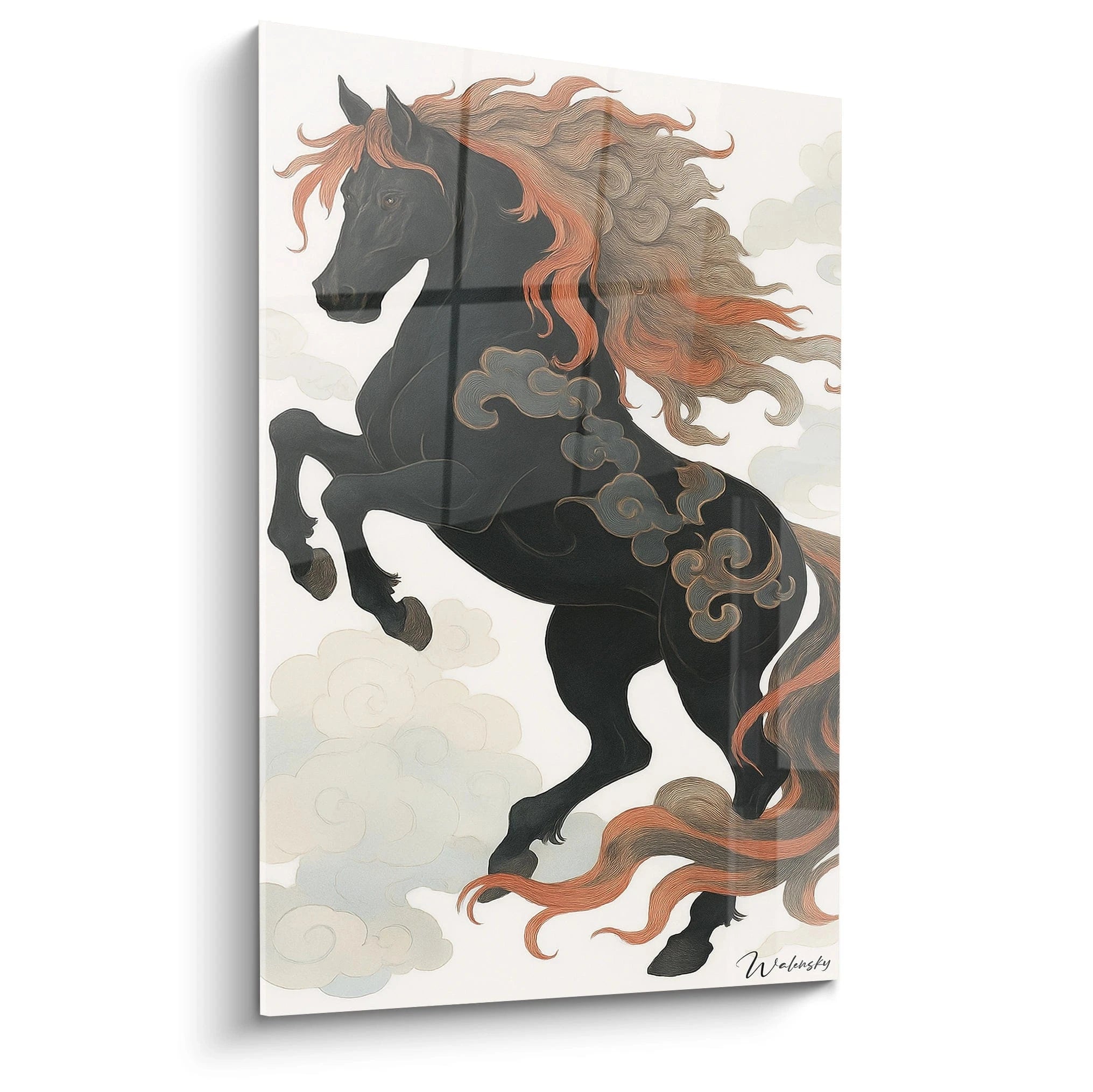 Un tableau cheval noir représentant un coursier cabré avec une crinière flamboyante orange et beige, orné de motifs nuageux bleu-gris sur son corps, sur fond blanc avec des nuages stylisés, dans un style artistique inspiré de l'art chinois traditionnel.