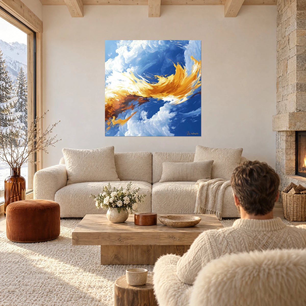 Tableau souffle doré fouetté dans un ciel bleu cobalt et nuages blancs, couple de dos, au-dessus d'un canapé dans un salon lumineux