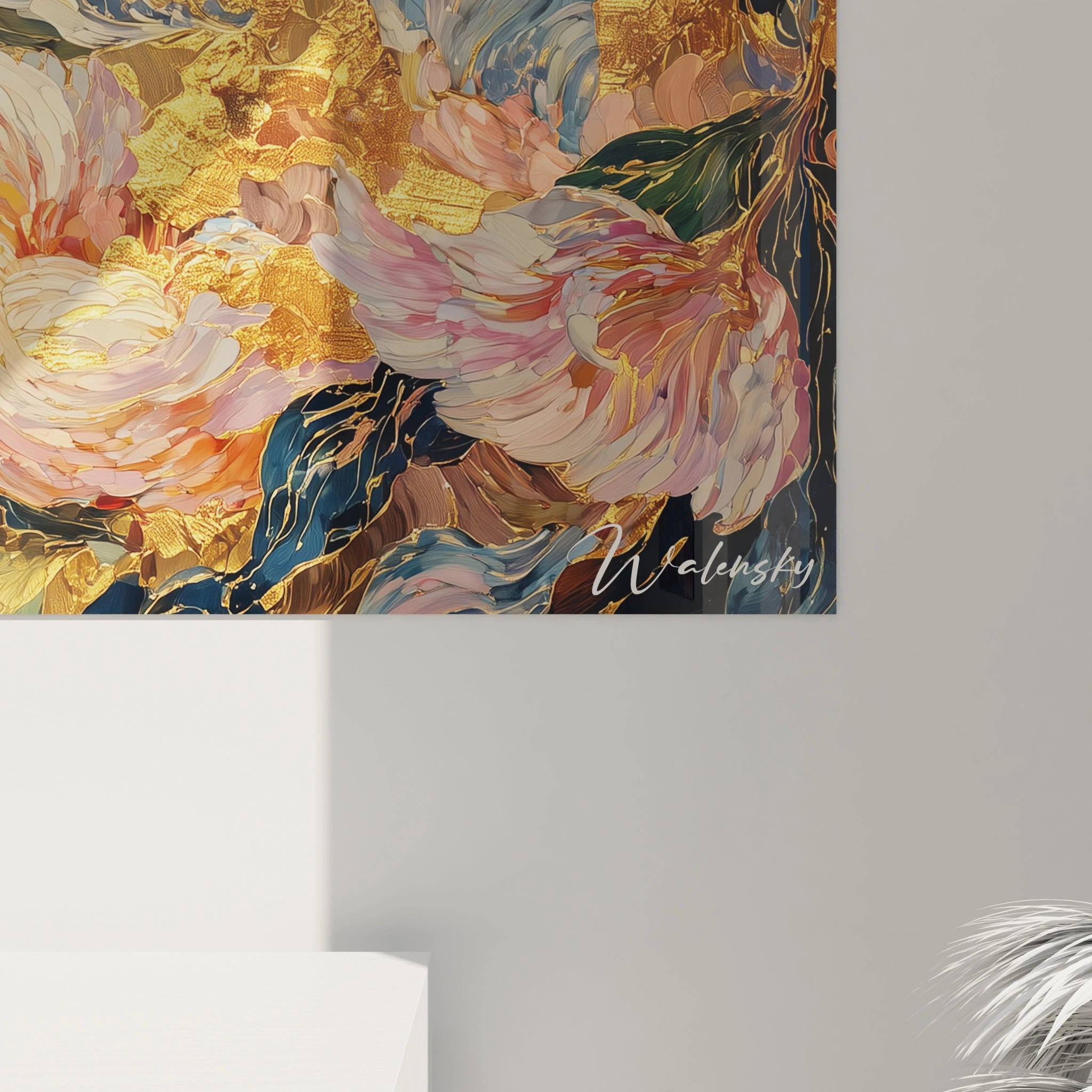 Tableau mural Walensky motifs floraux et touches dorees, signature visible, tableau statue baroque