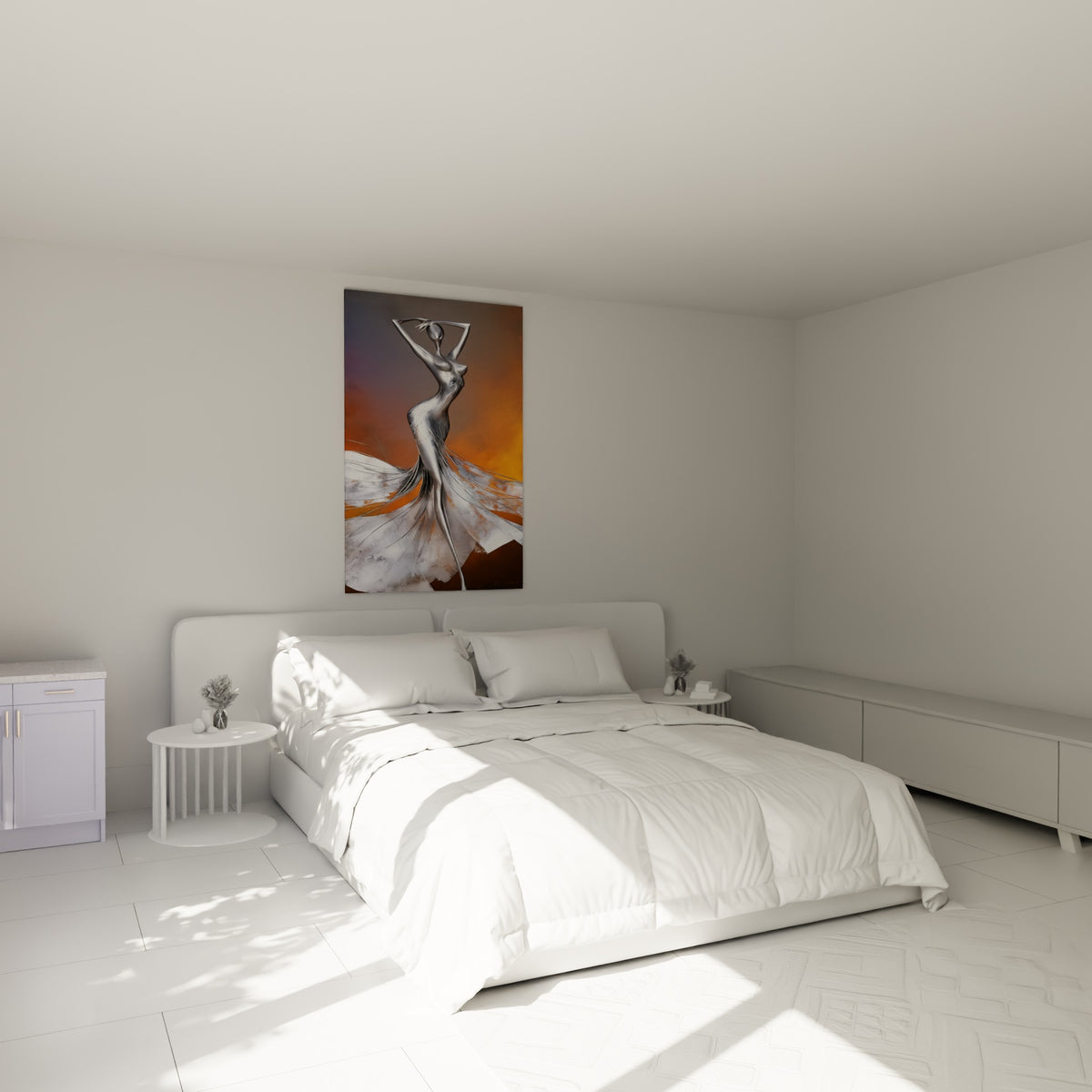 Silhouette métallique au drapé orangé et argenté, au-dessus d'un lit dans une chambre claire