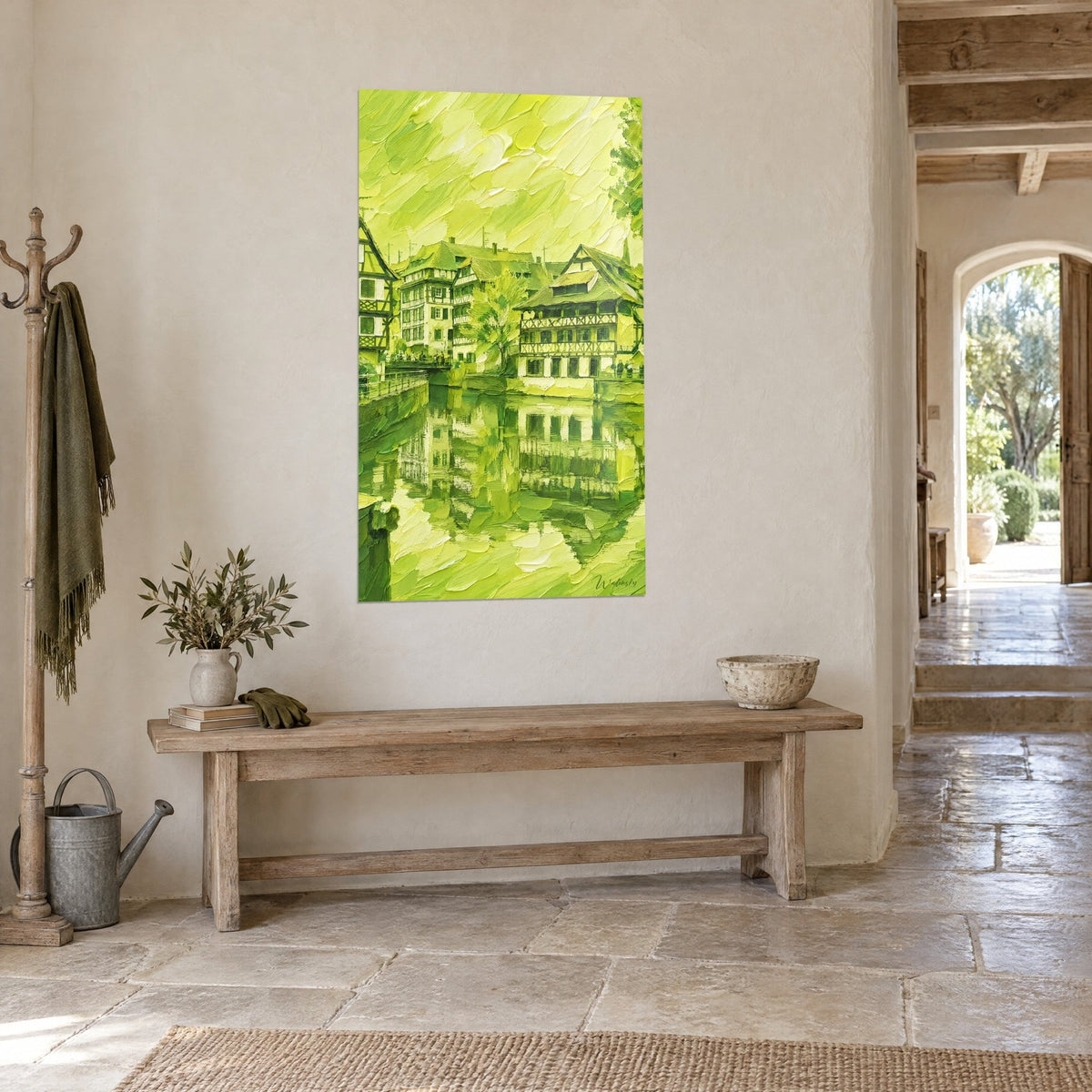 Schilderij van het Straatsburgse Petite France in groene en gele olieverf, weerspiegelingen in het water, houten console, steen