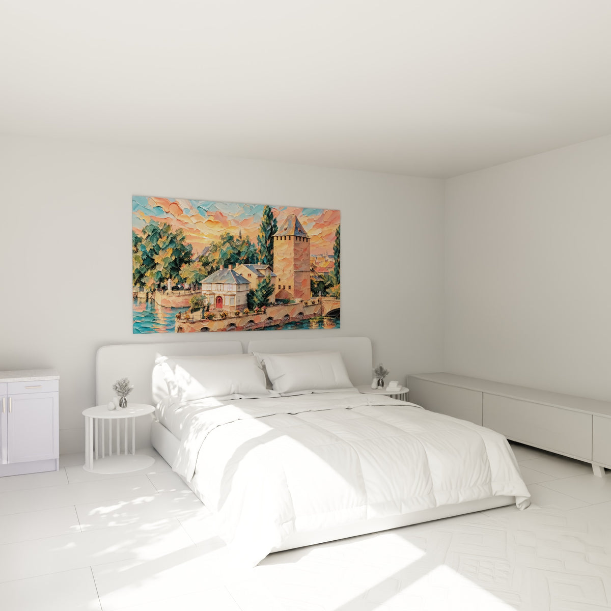 Ponts Couverts aux teintes rose et terracotta accrochés au-dessus d'un lit dans une chambre claire