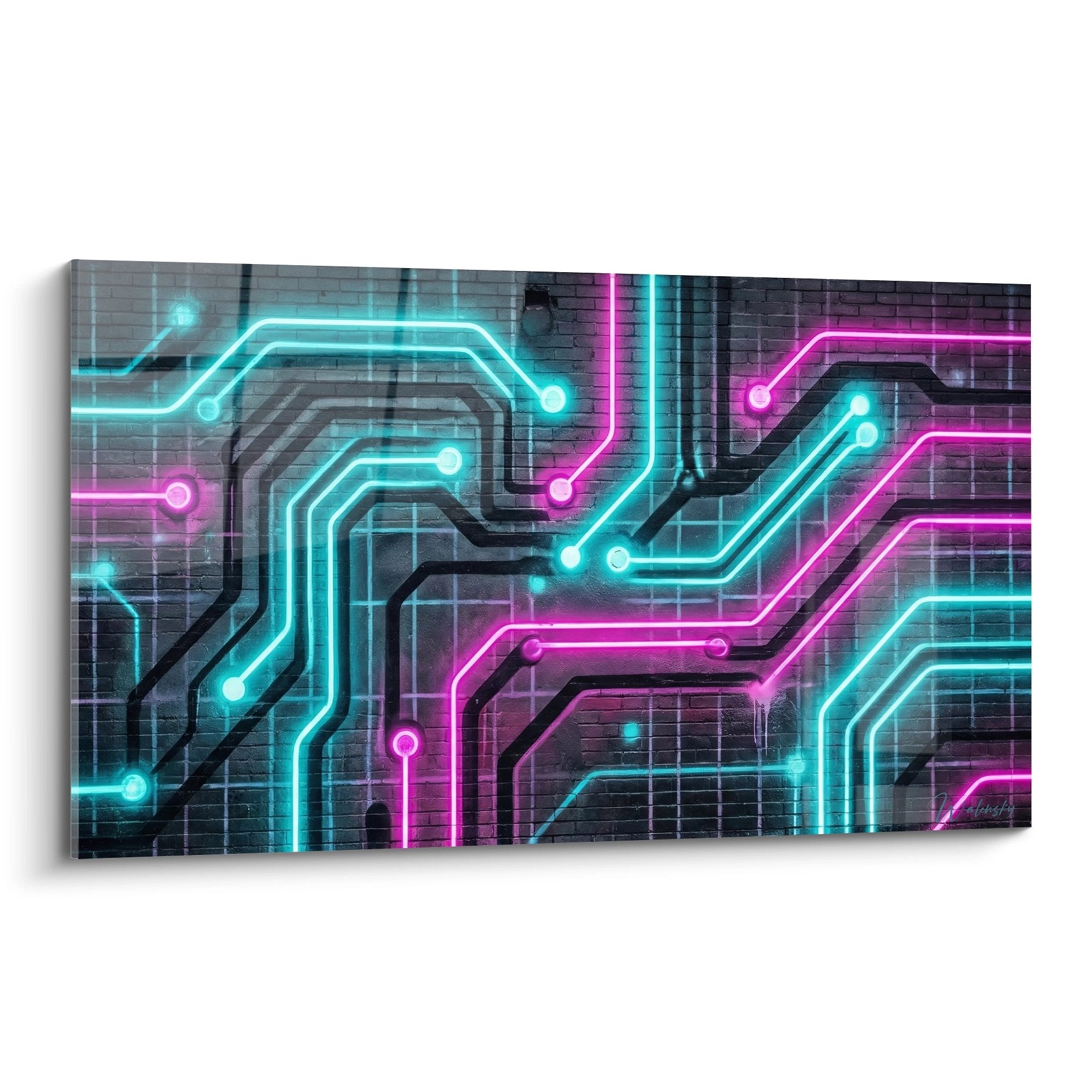 Tableau street art neon circuits electroniques cyan magenta lumineux sur mur brique