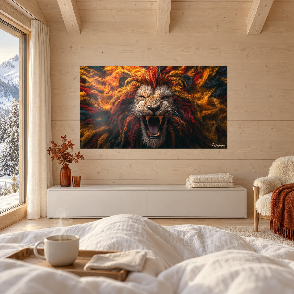 Cuadro rey de la sabana con melena de hilos ocre y rojos, ojos ámbar, colgado sobre una cama en un dormitorio luminoso