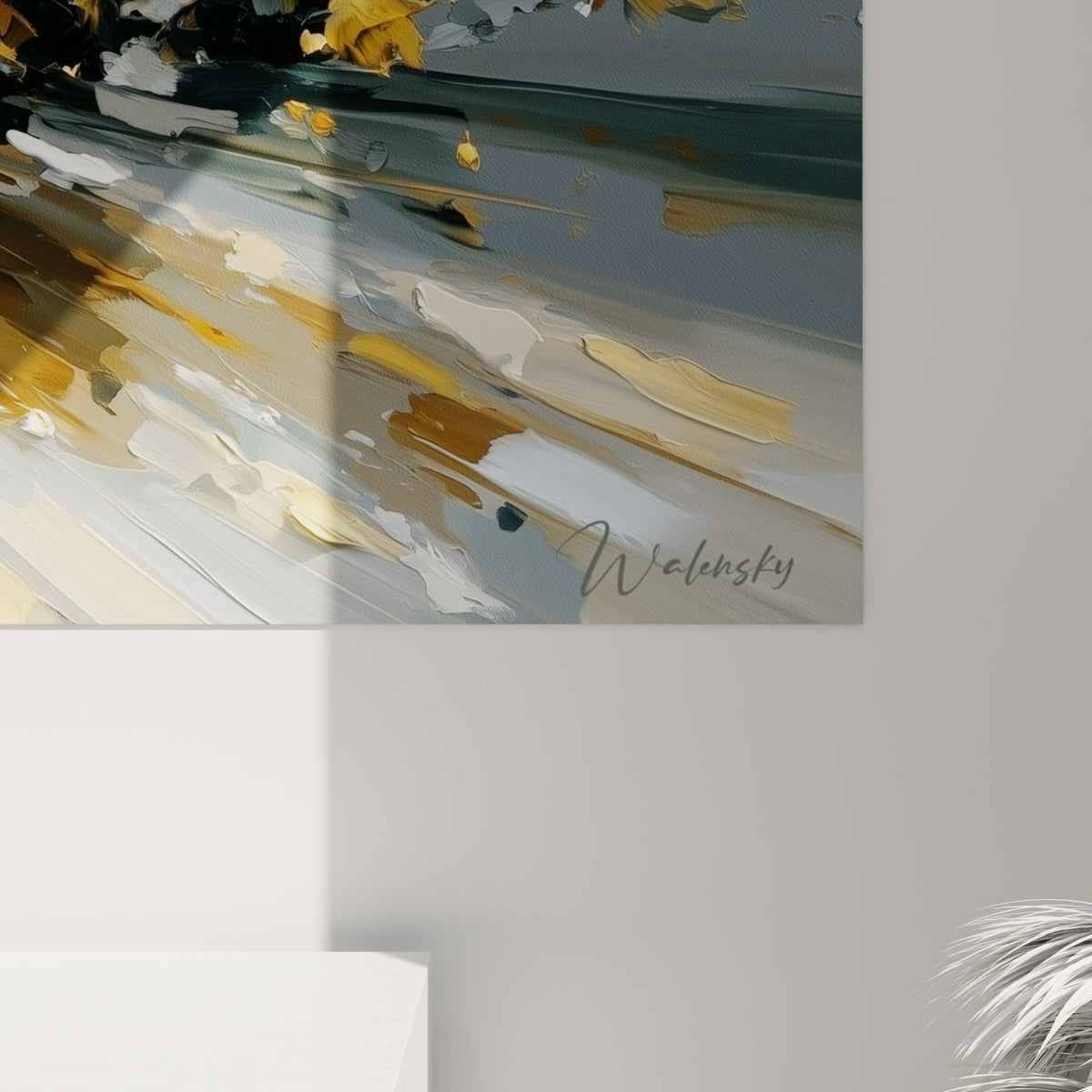 Matière épaisse dorée et blanche aux empâtements marqués révélant le relief de la peinture au couteau