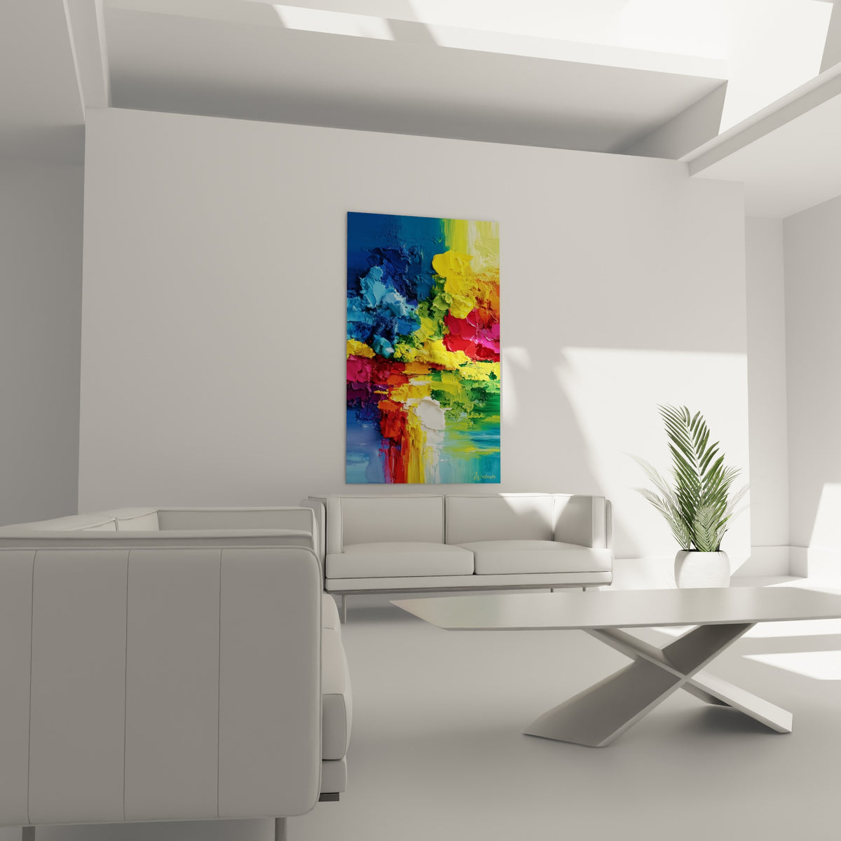 Matière colorée bleu et orange de ce tableau abstrait au-dessus d'un canapé dans un salon lumineux