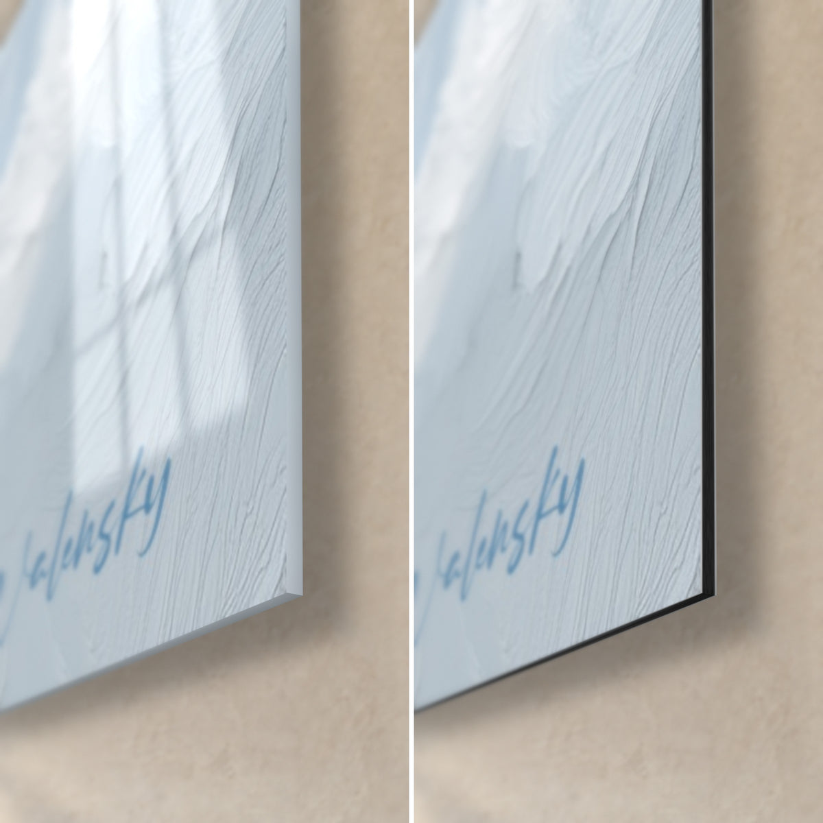 Tableau nuages abstraits bleu pétrole et blanc, coin bas droit signé Walensky, verre acrylique brillant à gauche, Dibond mat à droite