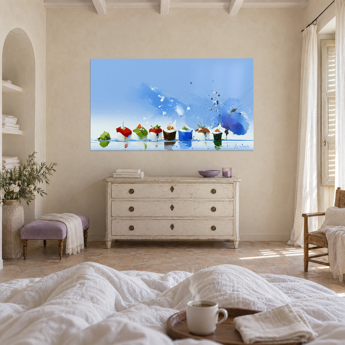 Tableau bouchées de riz garnies en file, vert tendre, bleu roi et orange, ciel azur éclaboussé, au-dessus d'un lit dans une chambre claire