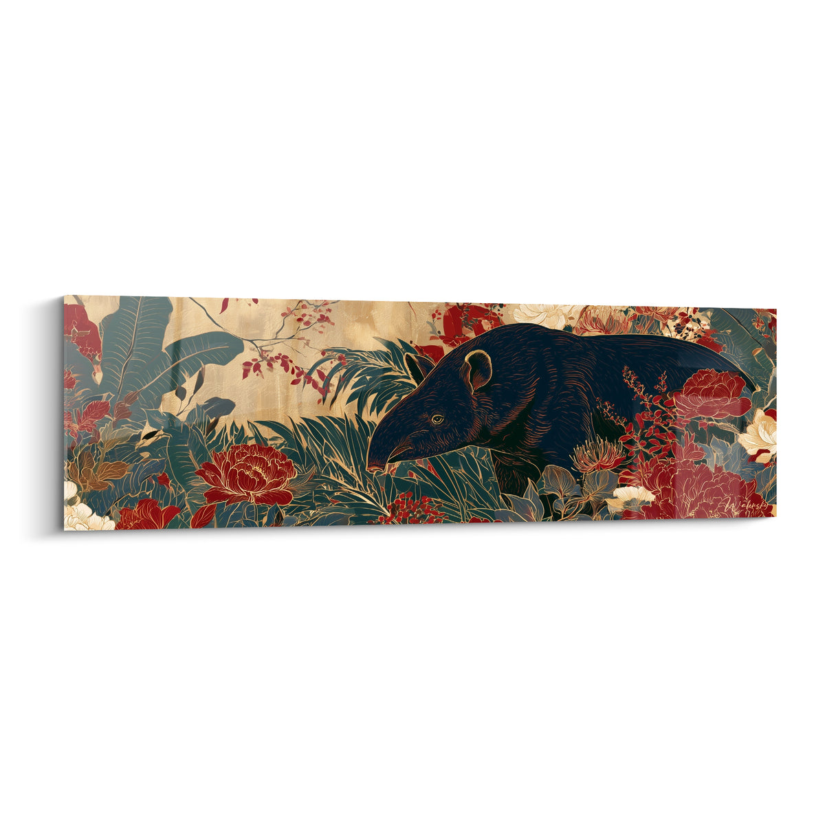 Tapir bleu marine avançant parmi fleurs rouges et feuillages dorés sur fond illustratif